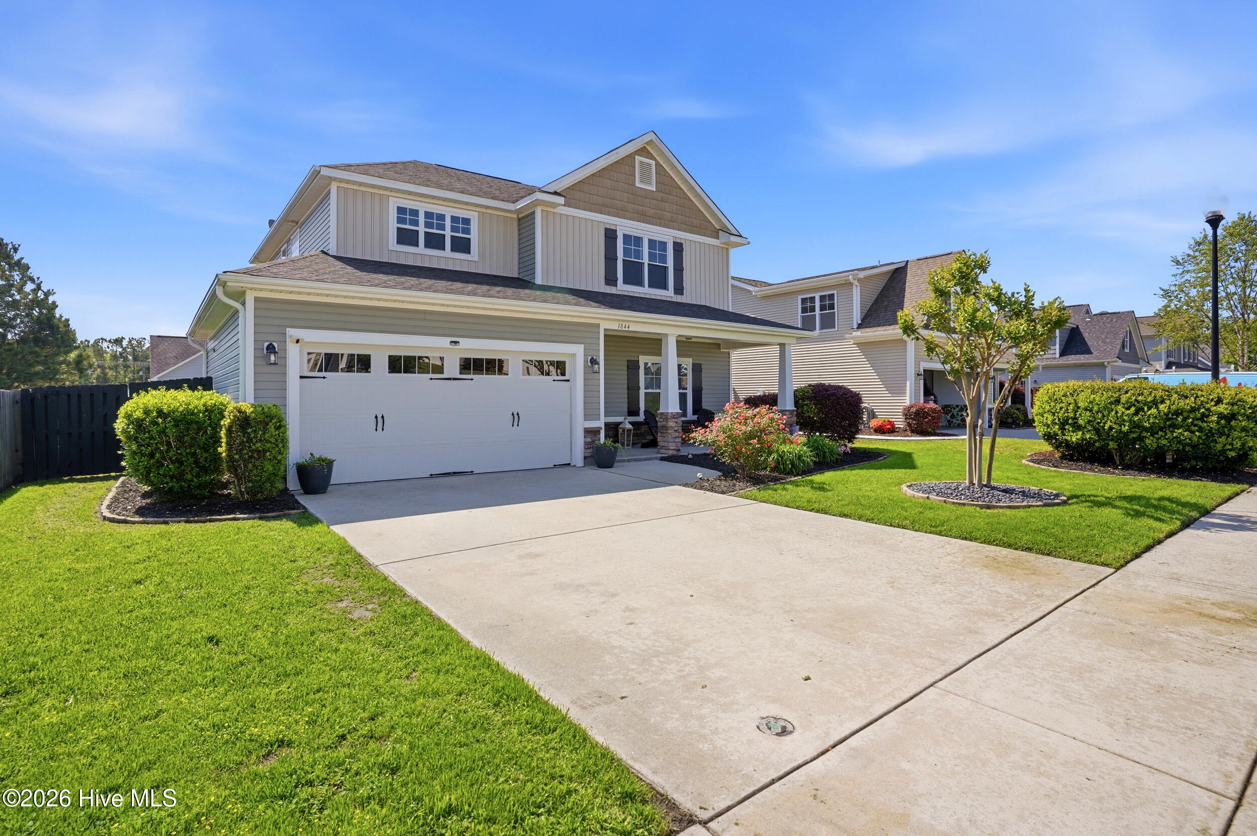 1844 Olive Pine Way Property Photo 10