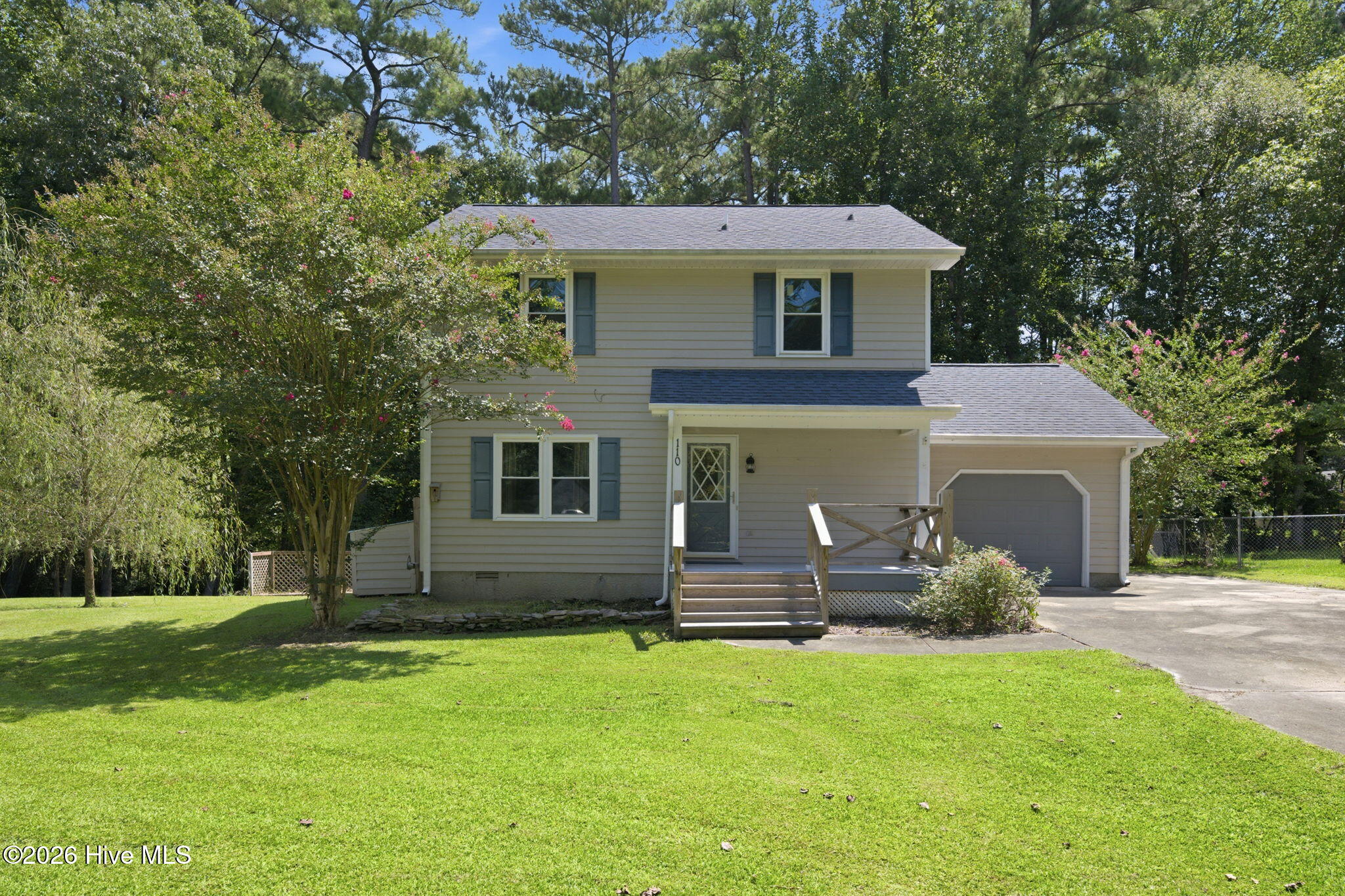 110 Bristol Lane Property Photo 1