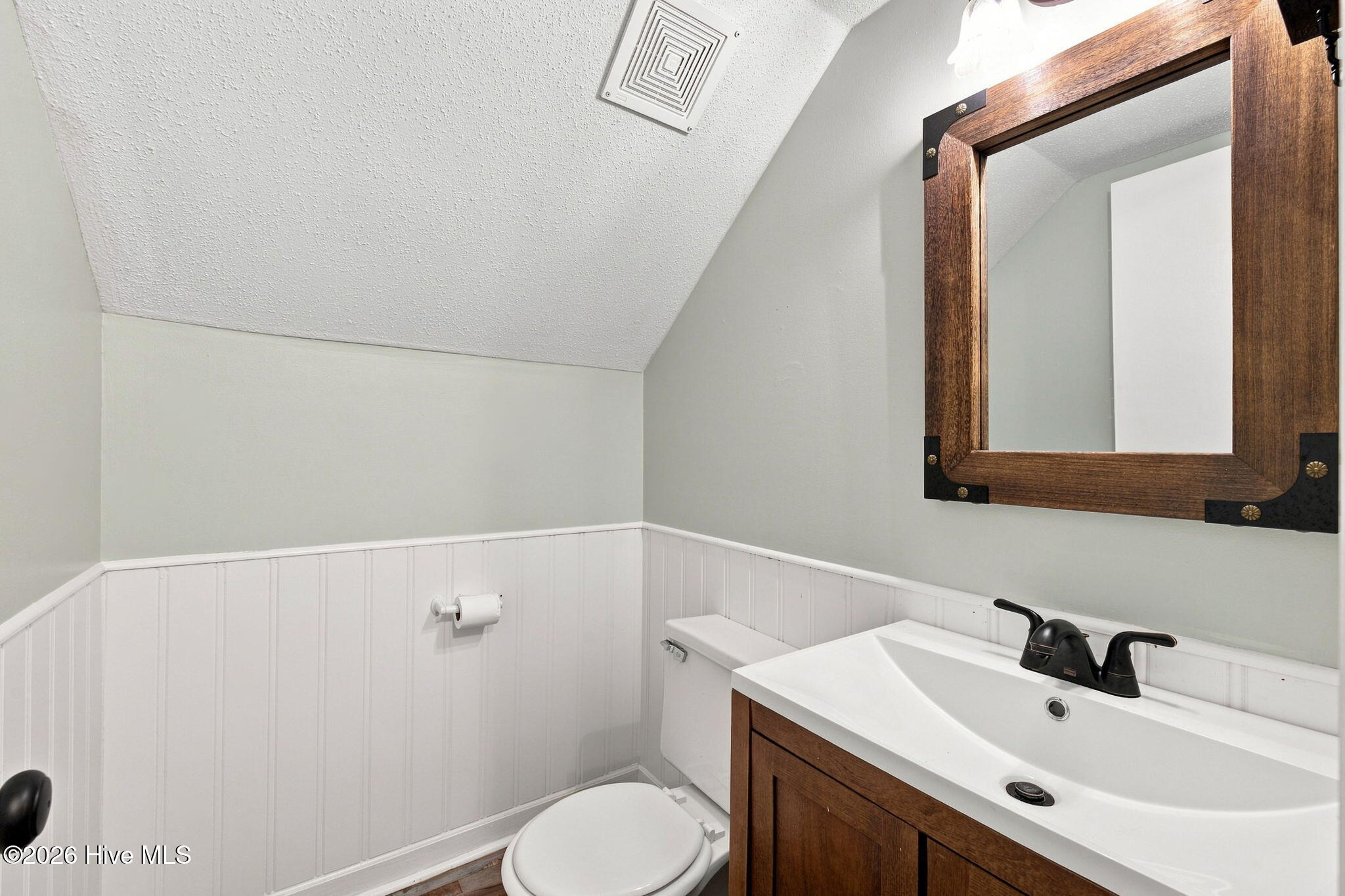 110 Bristol Lane Property Photo 10