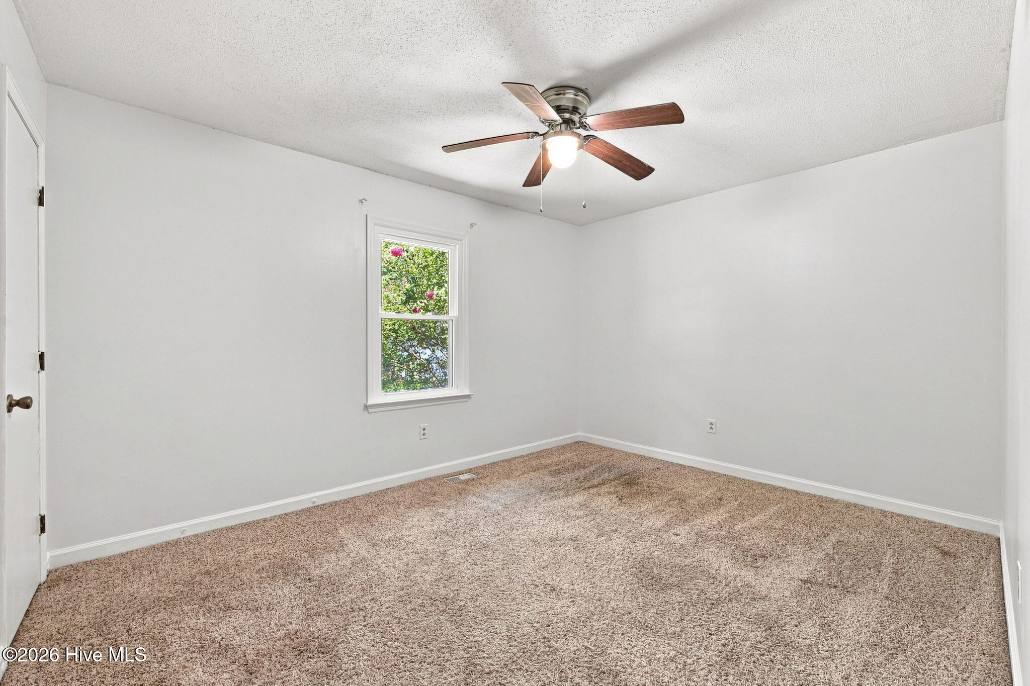 110 Bristol Lane Property Photo 35