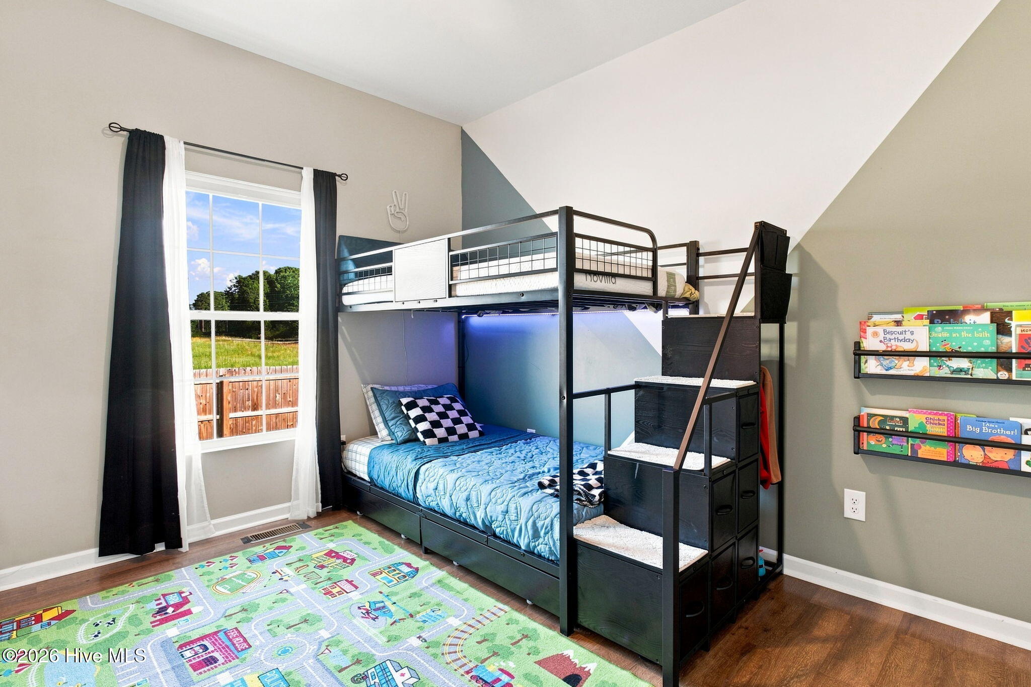 14 Bless Avenue Property Photo 18