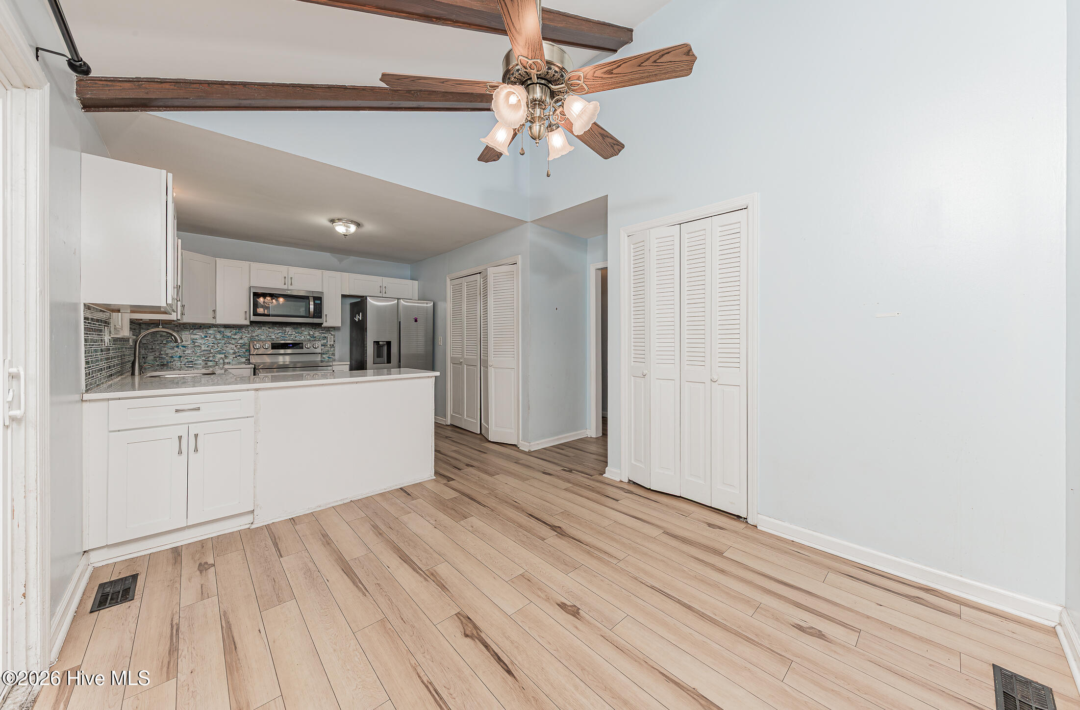102 Lionel Avenue Property Photo 12