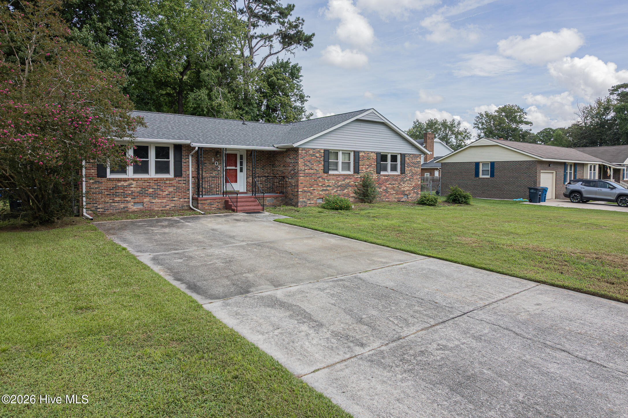 102 Lionel Avenue Property Photo 47