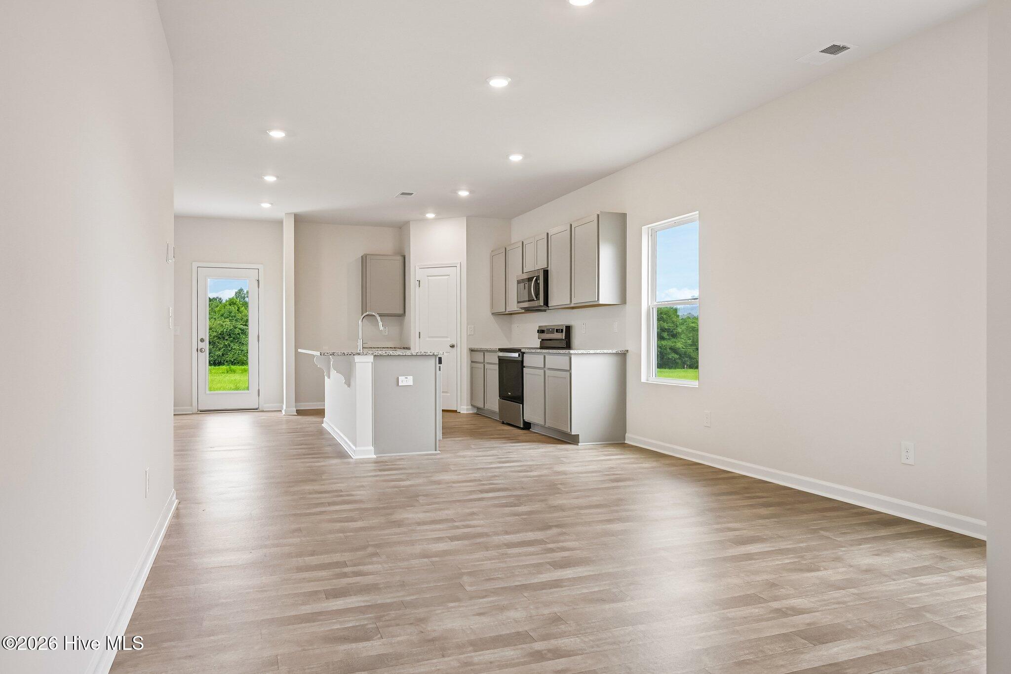 201 Hallwood Property Photo 16