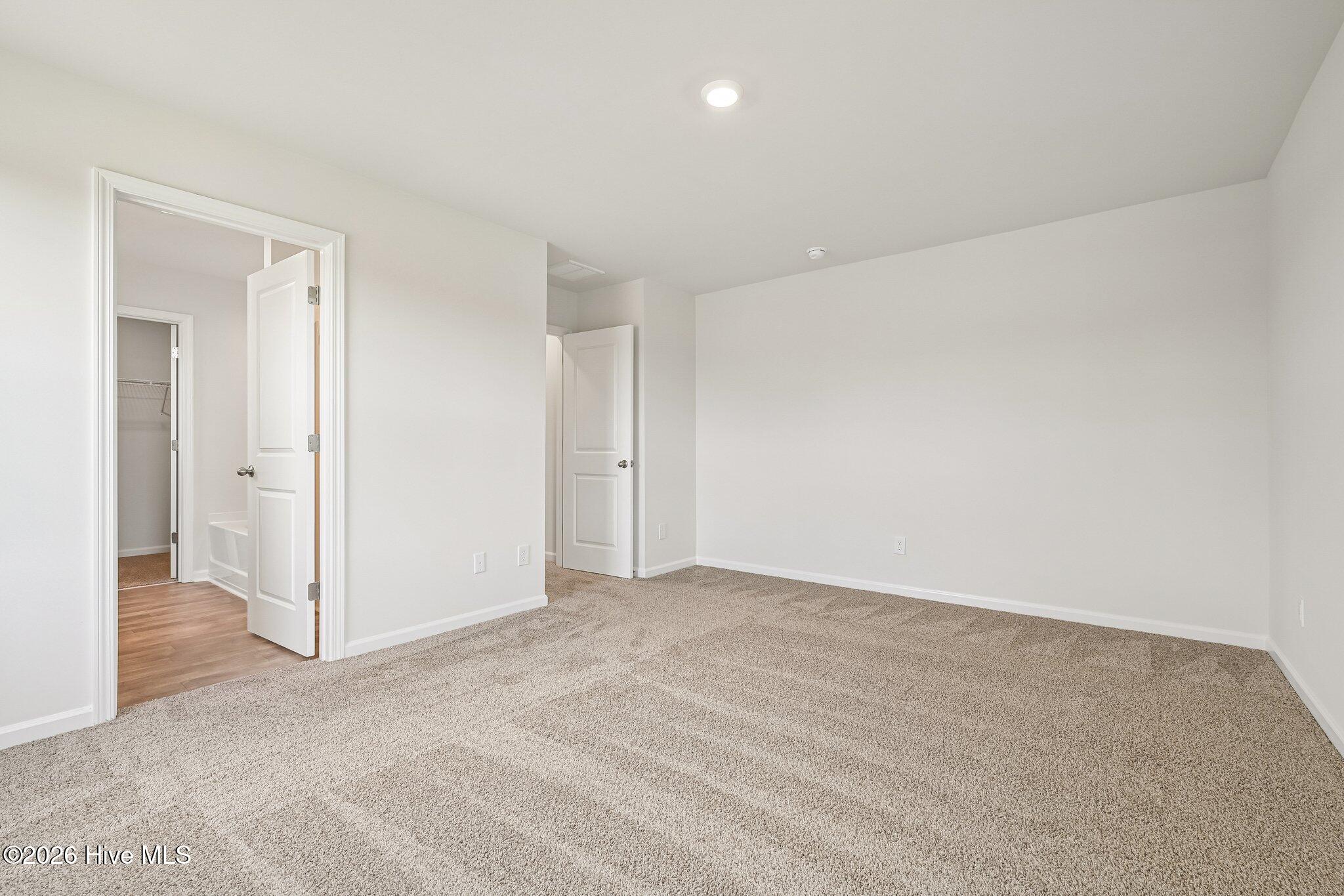 201 Hallwood Property Photo 38