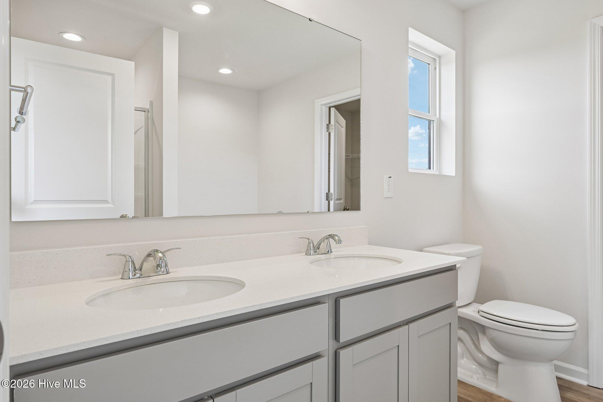 201 Hallwood Property Photo 39