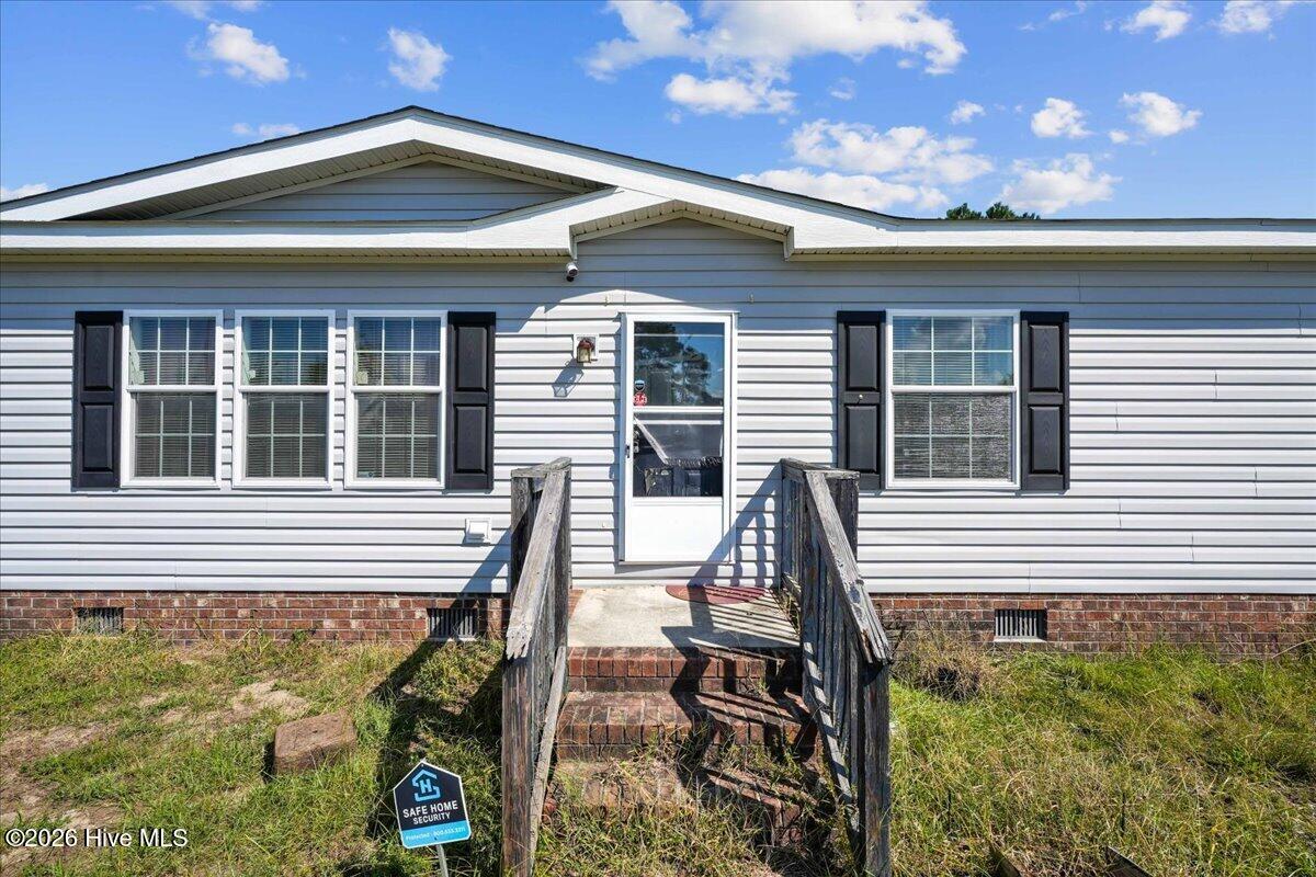 213 Devonshire Drive Property Photo 2