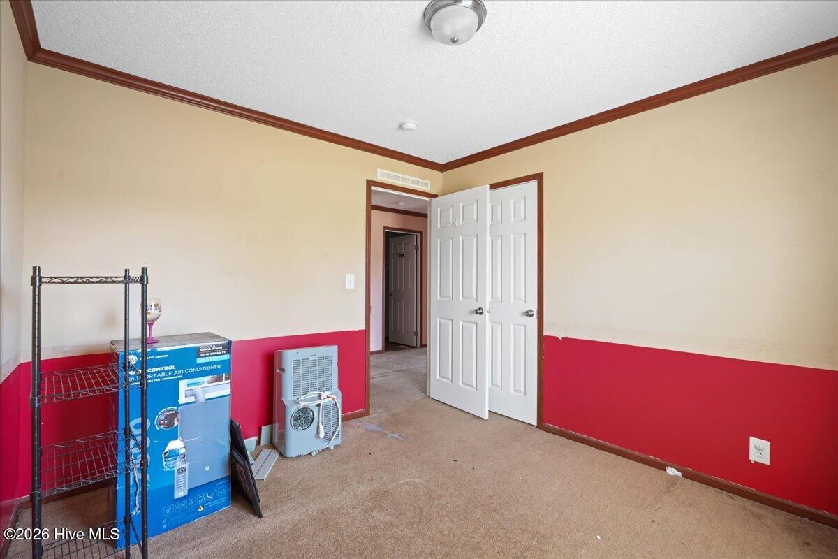 213 Devonshire Drive Property Photo 19