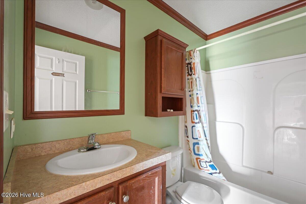 213 Devonshire Drive Property Photo 33