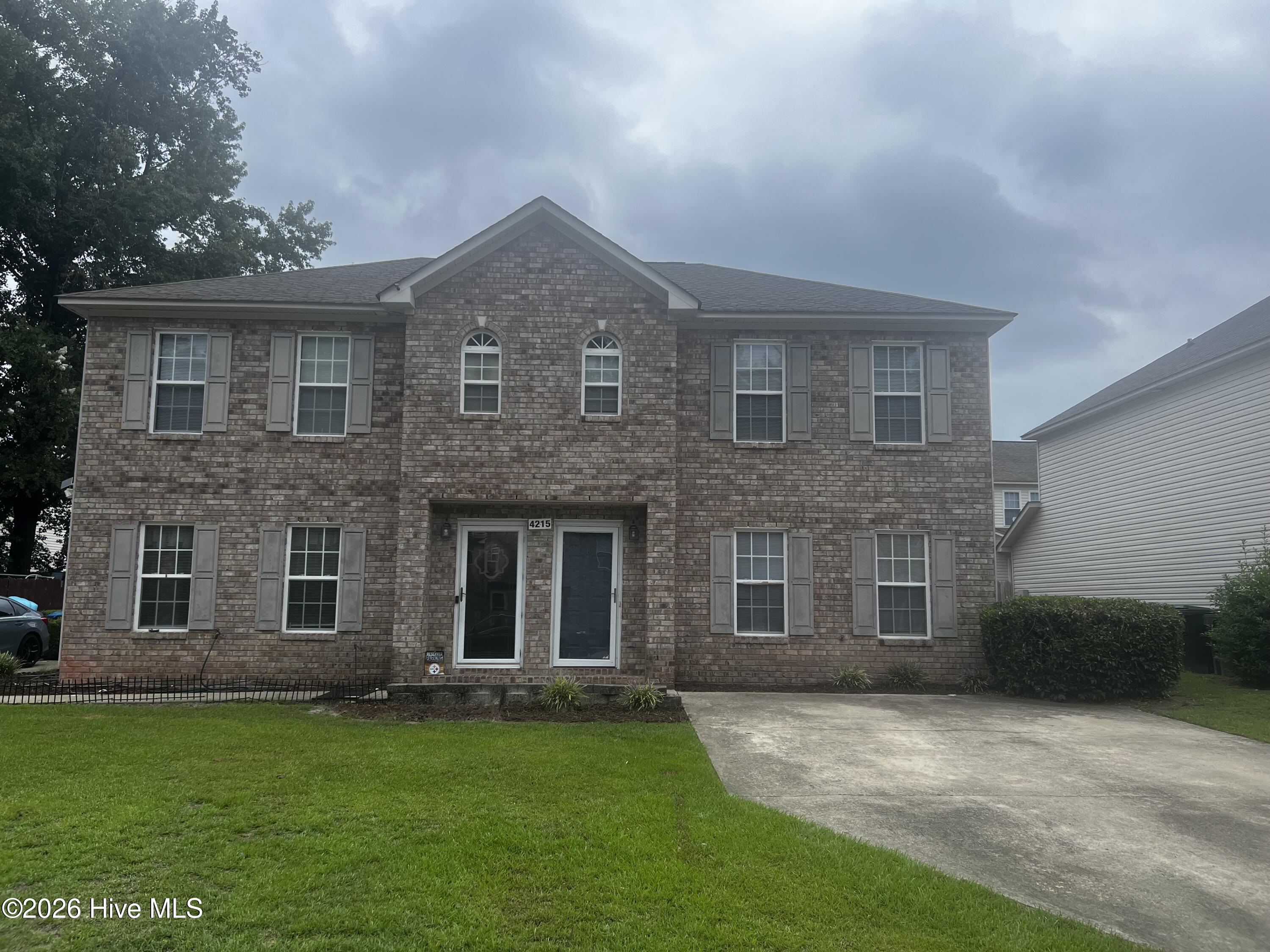 4215 Williamsbrook Lane B Property Photo 1