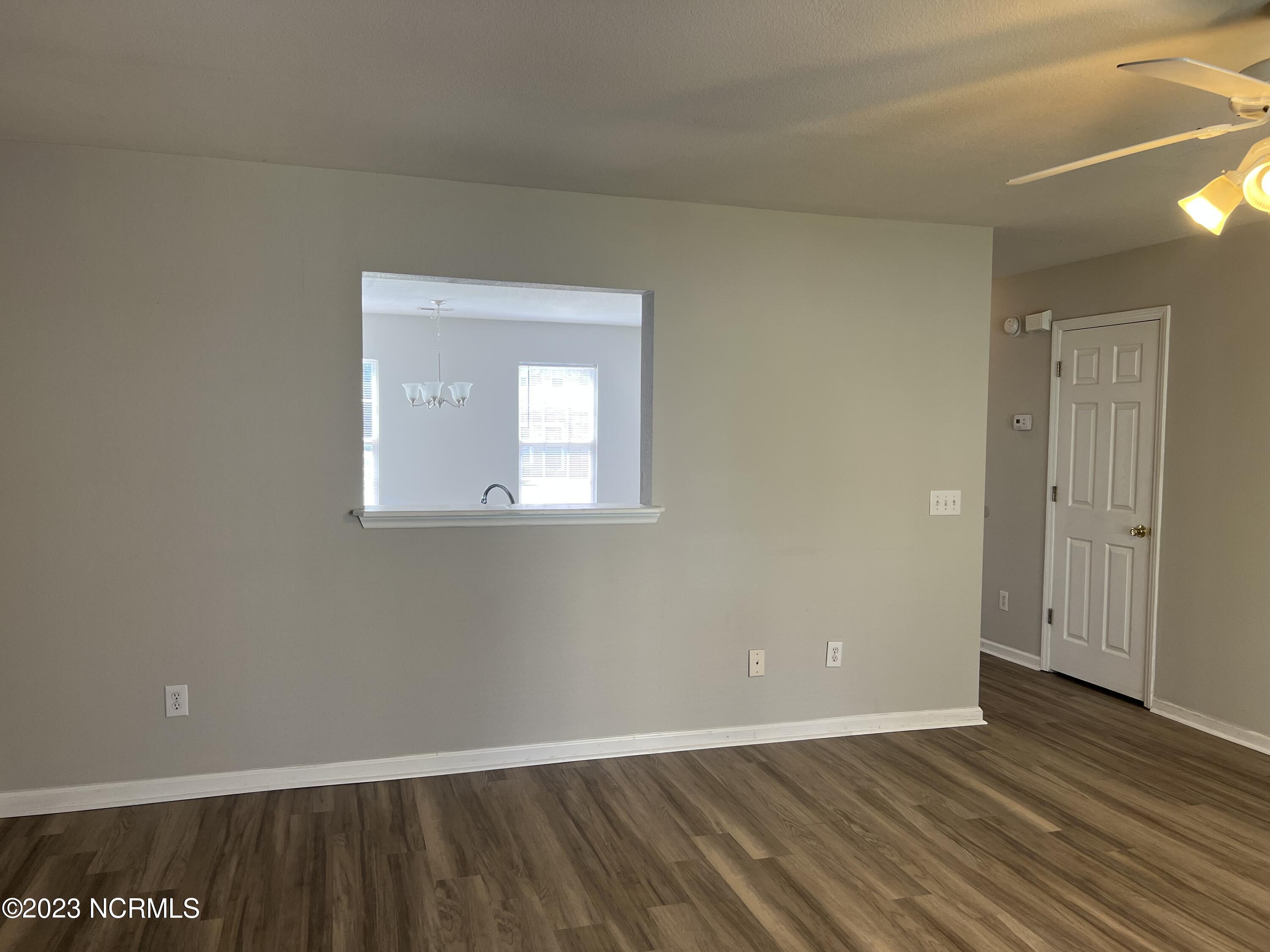 4215 Williamsbrook Lane B Property Photo 12