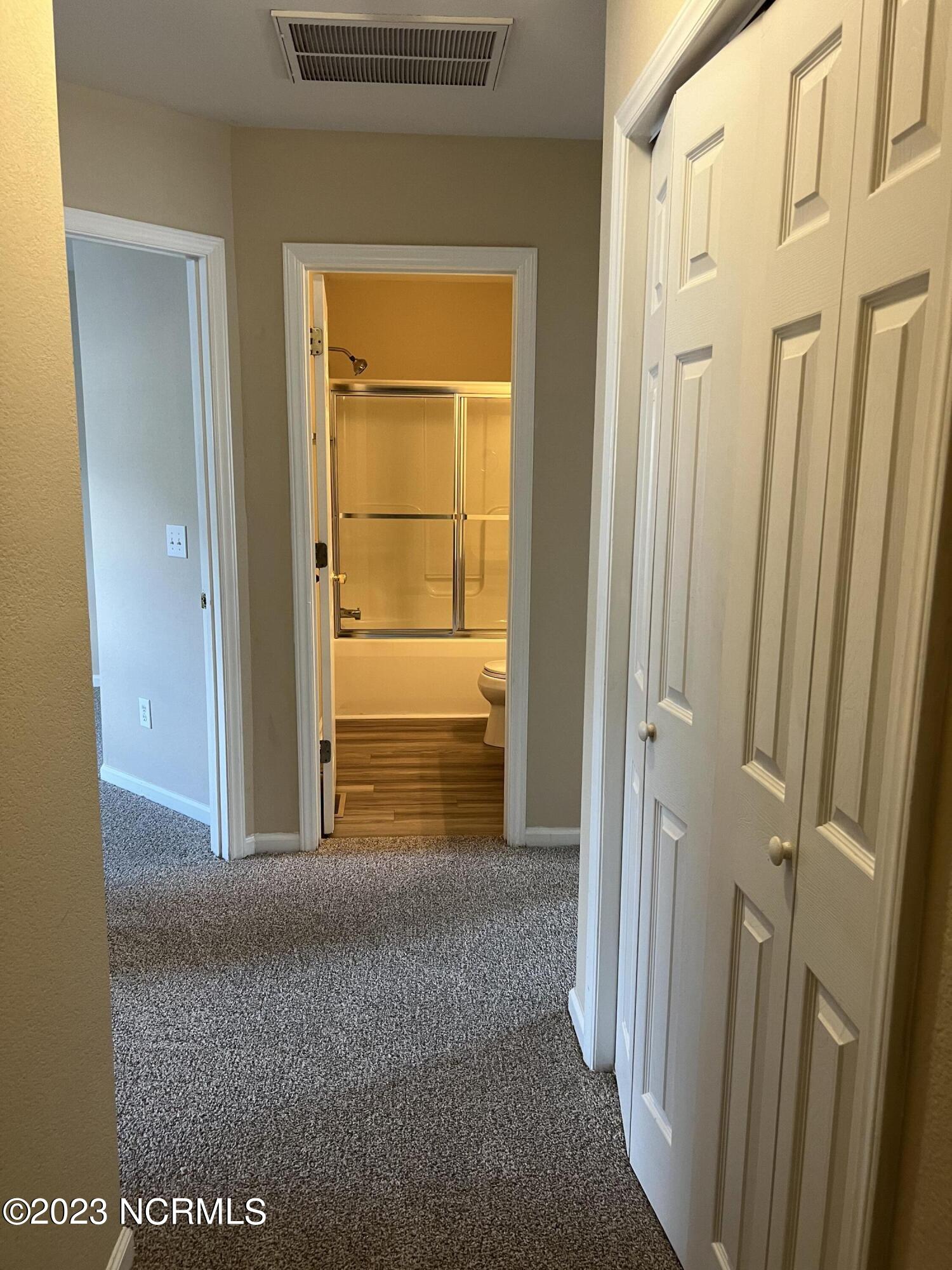 4215 Williamsbrook Lane B Property Photo 22
