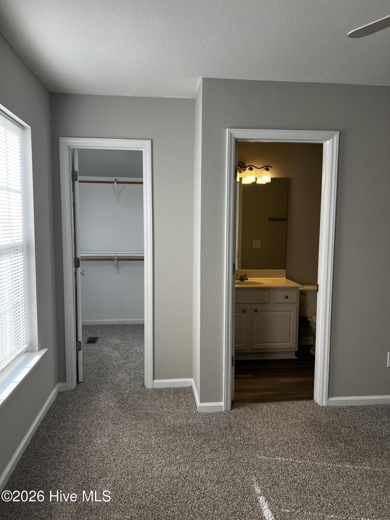 4215 Williamsbrook Lane B Property Photo 30