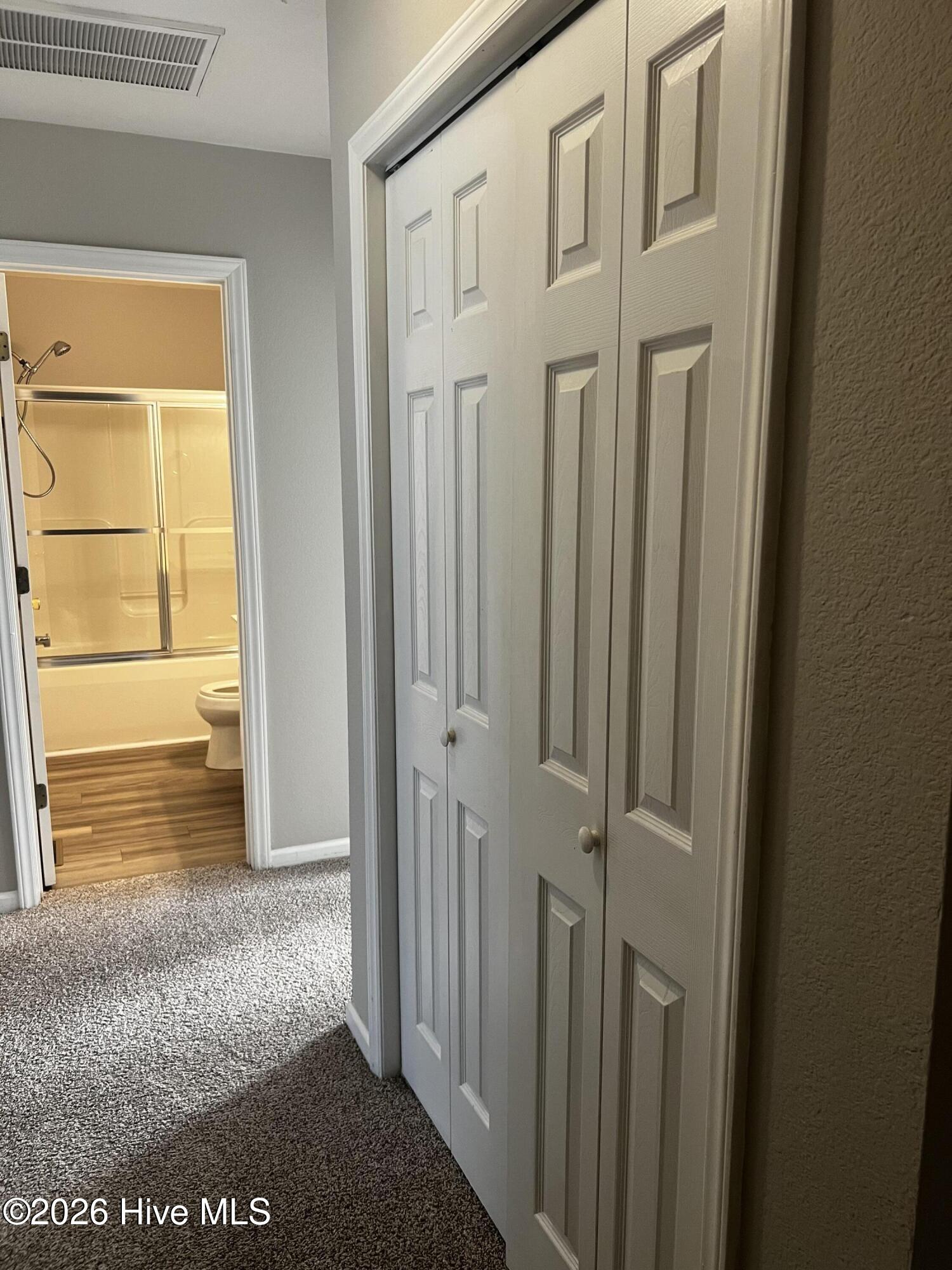 4215 Williamsbrook Lane B Property Photo 35