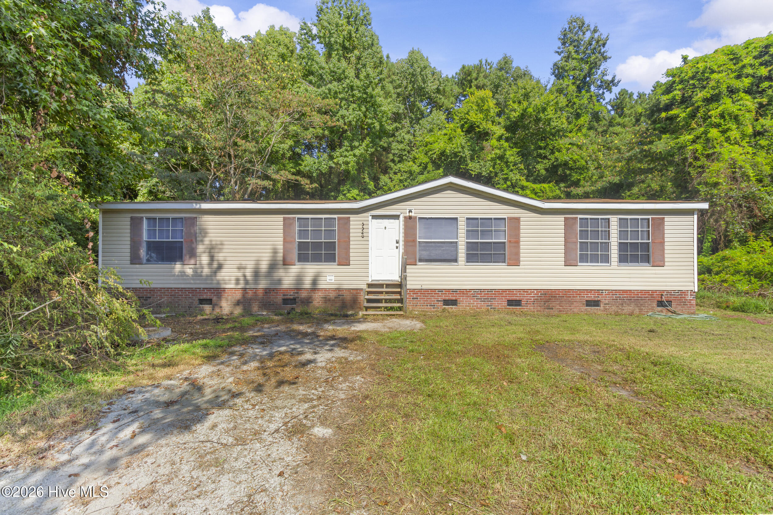 5520 County Line Road Property Photo 1
