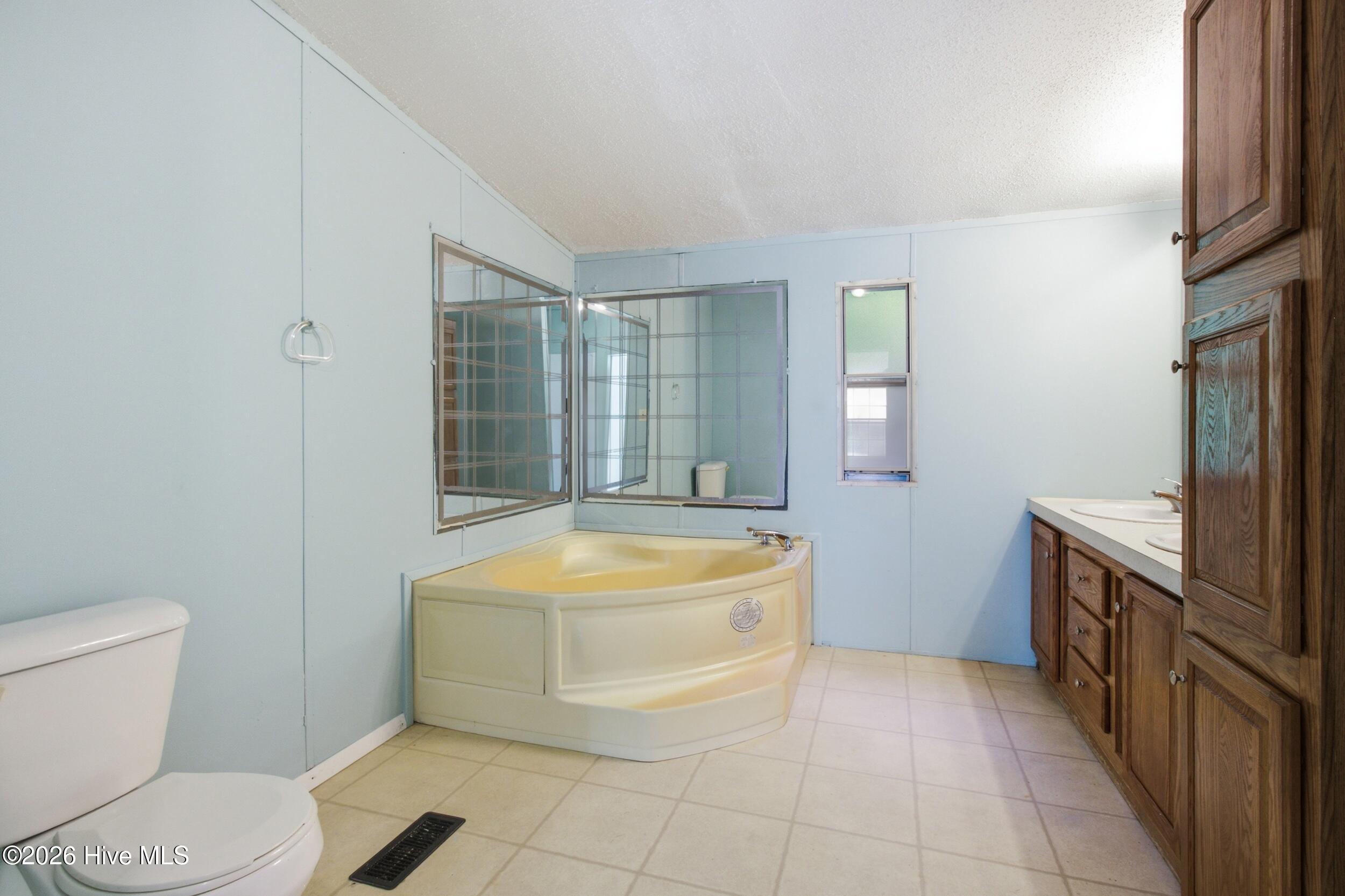 5520 County Line Road Property Photo 23