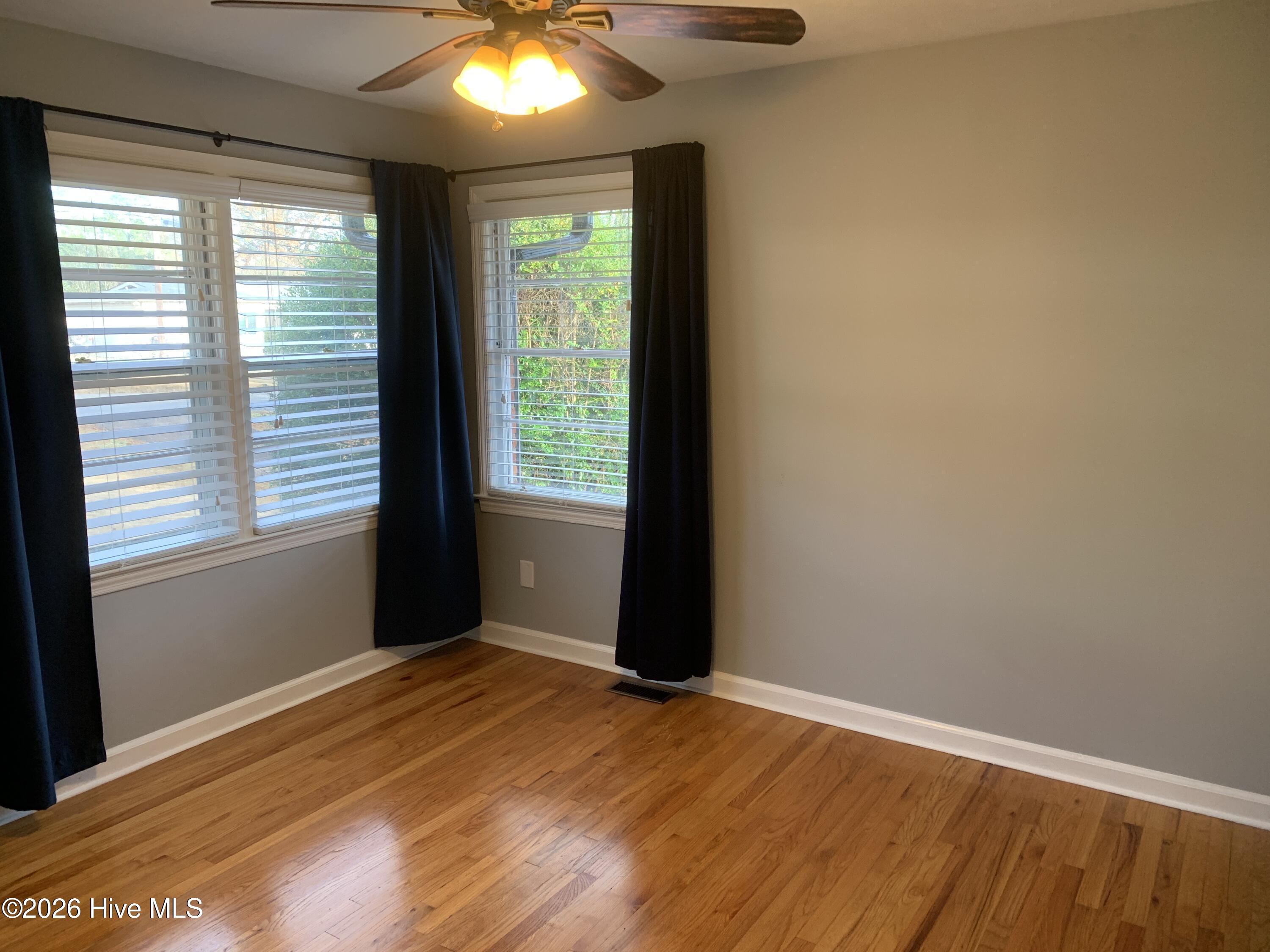 922 Papaya Street Property Photo 12