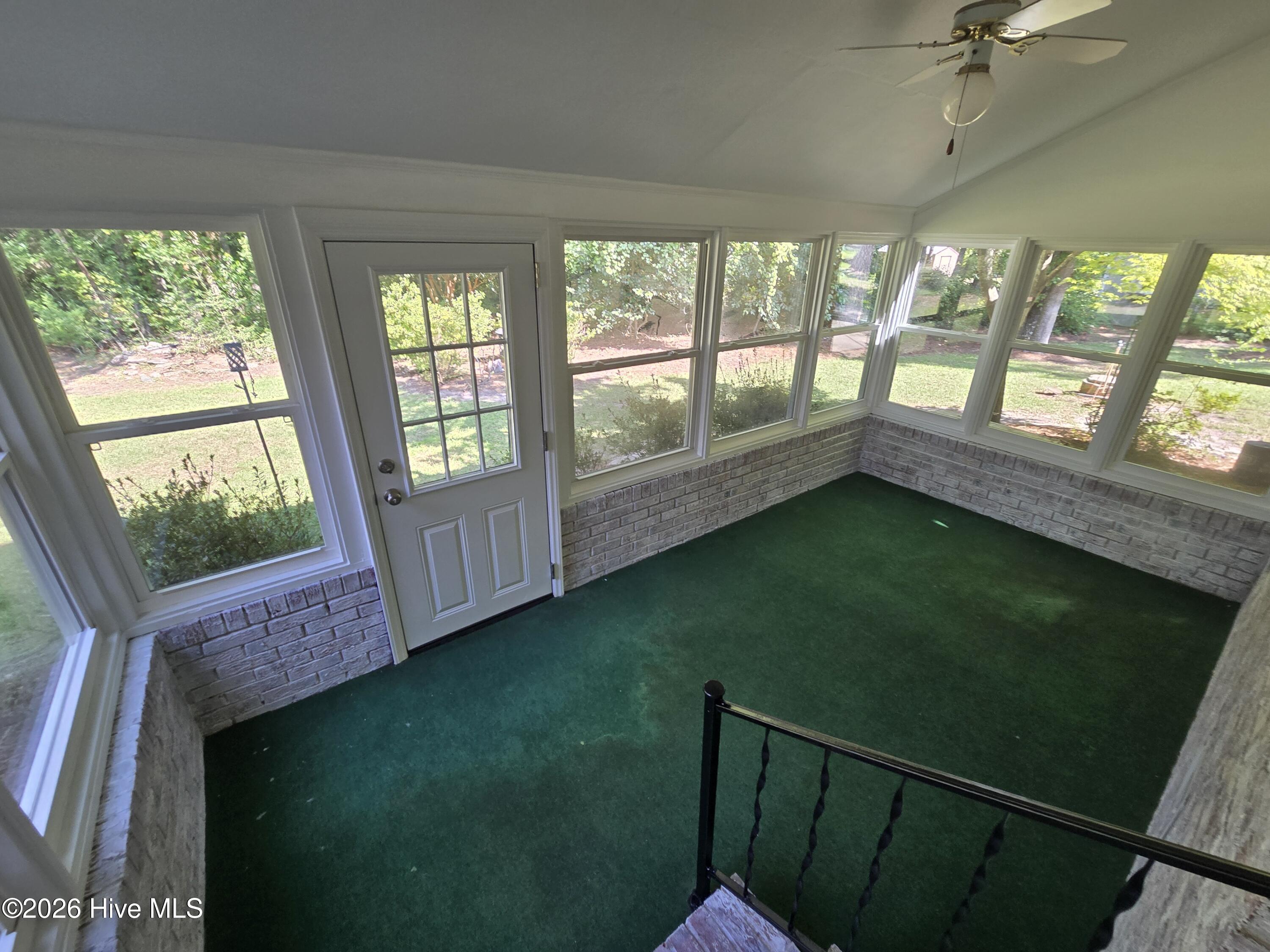 12601 Woodpecker Lane Property Photo 8