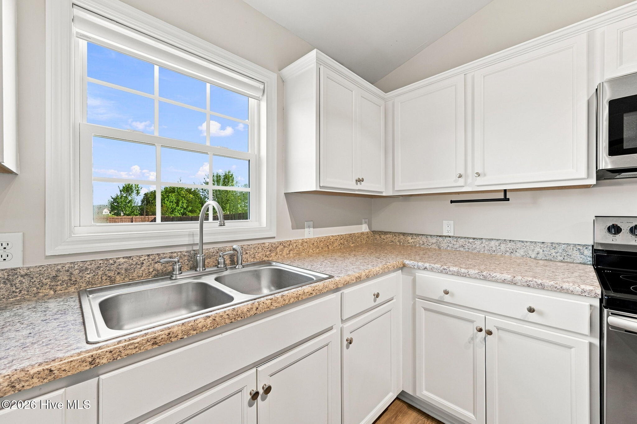 217 Cherry Blossom Drive Property Photo 12
