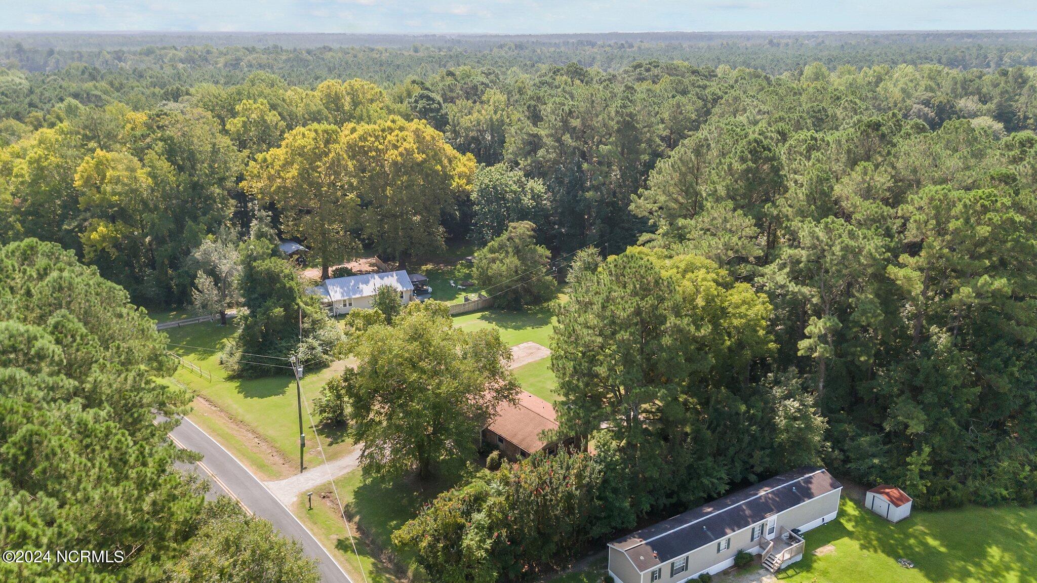 1045 Scott Town Road Property Photo 13