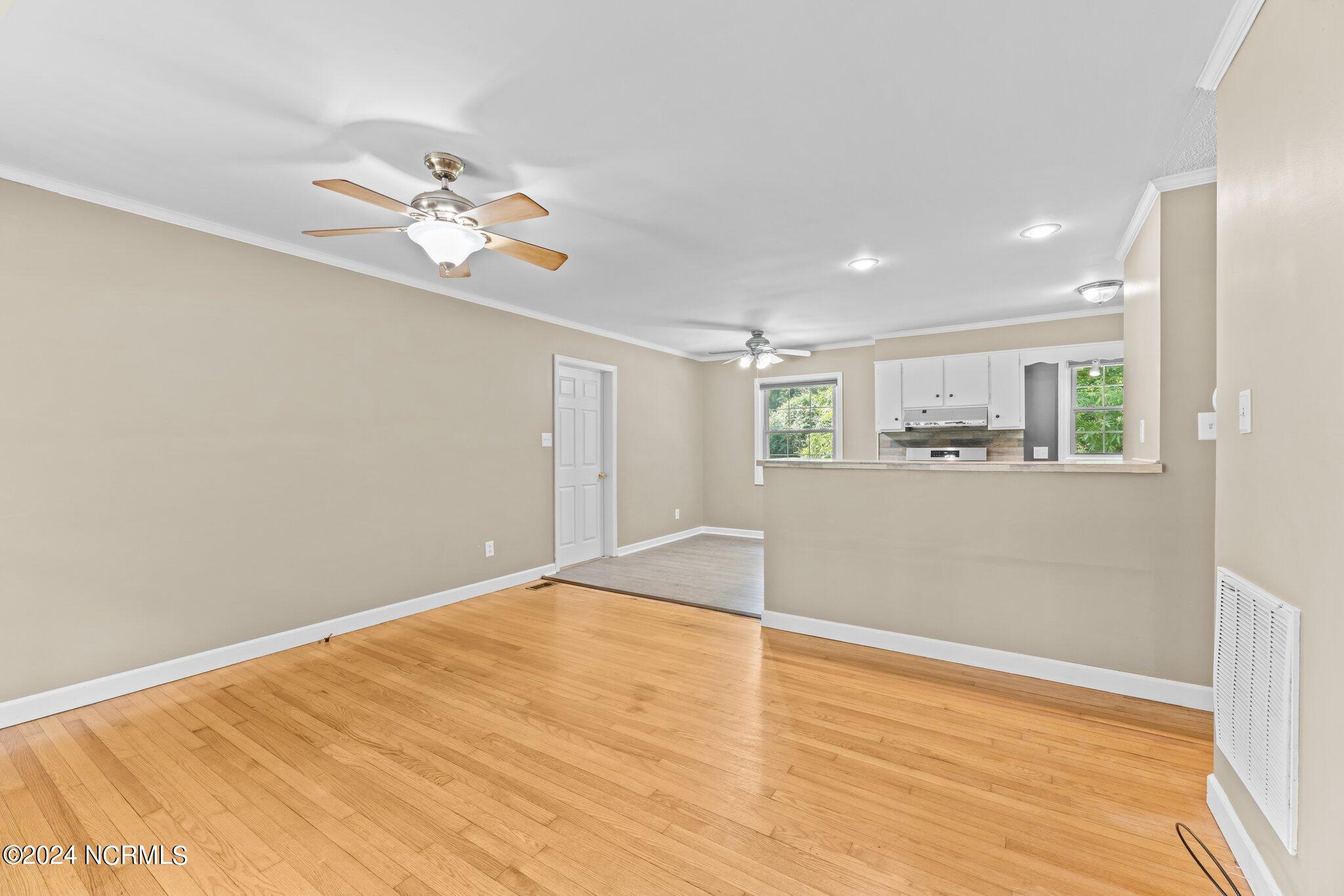 1045 Scott Town Road Property Photo 20