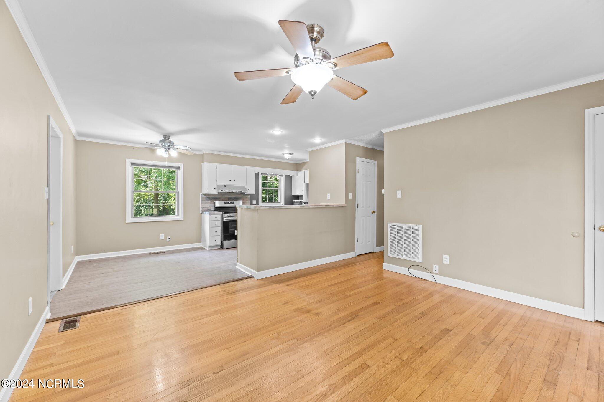 1045 Scott Town Road Property Photo 21