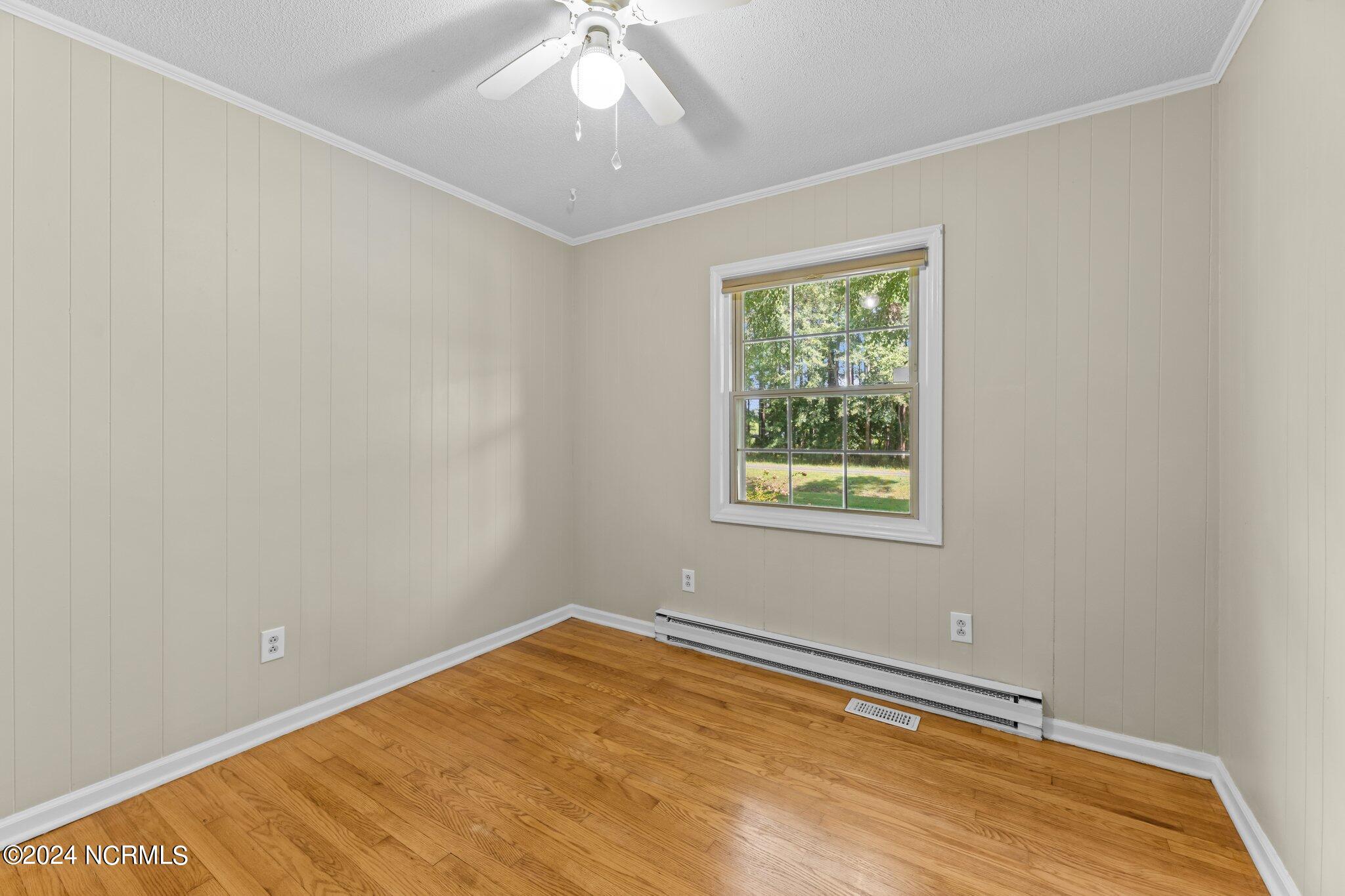 1045 Scott Town Road Property Photo 26