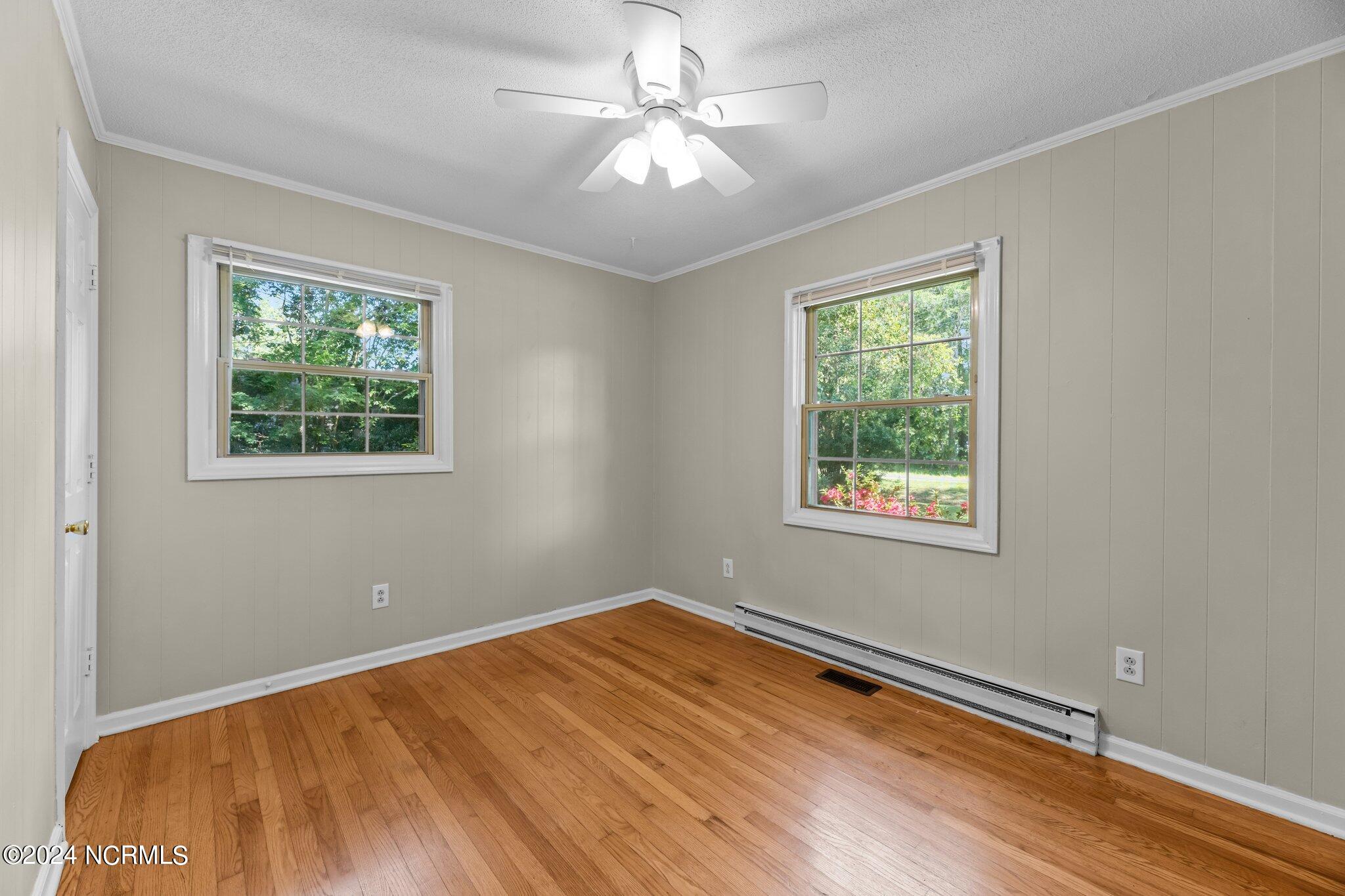 1045 Scott Town Road Property Photo 32