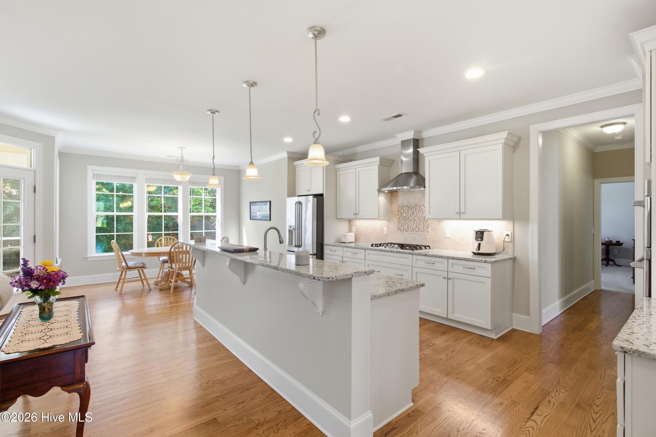 131 Staffordshire Drive Property Photo 3