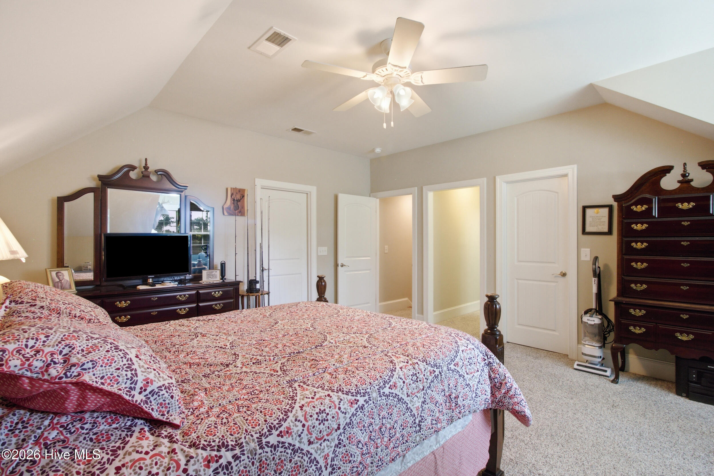 131 Staffordshire Drive Property Photo 40