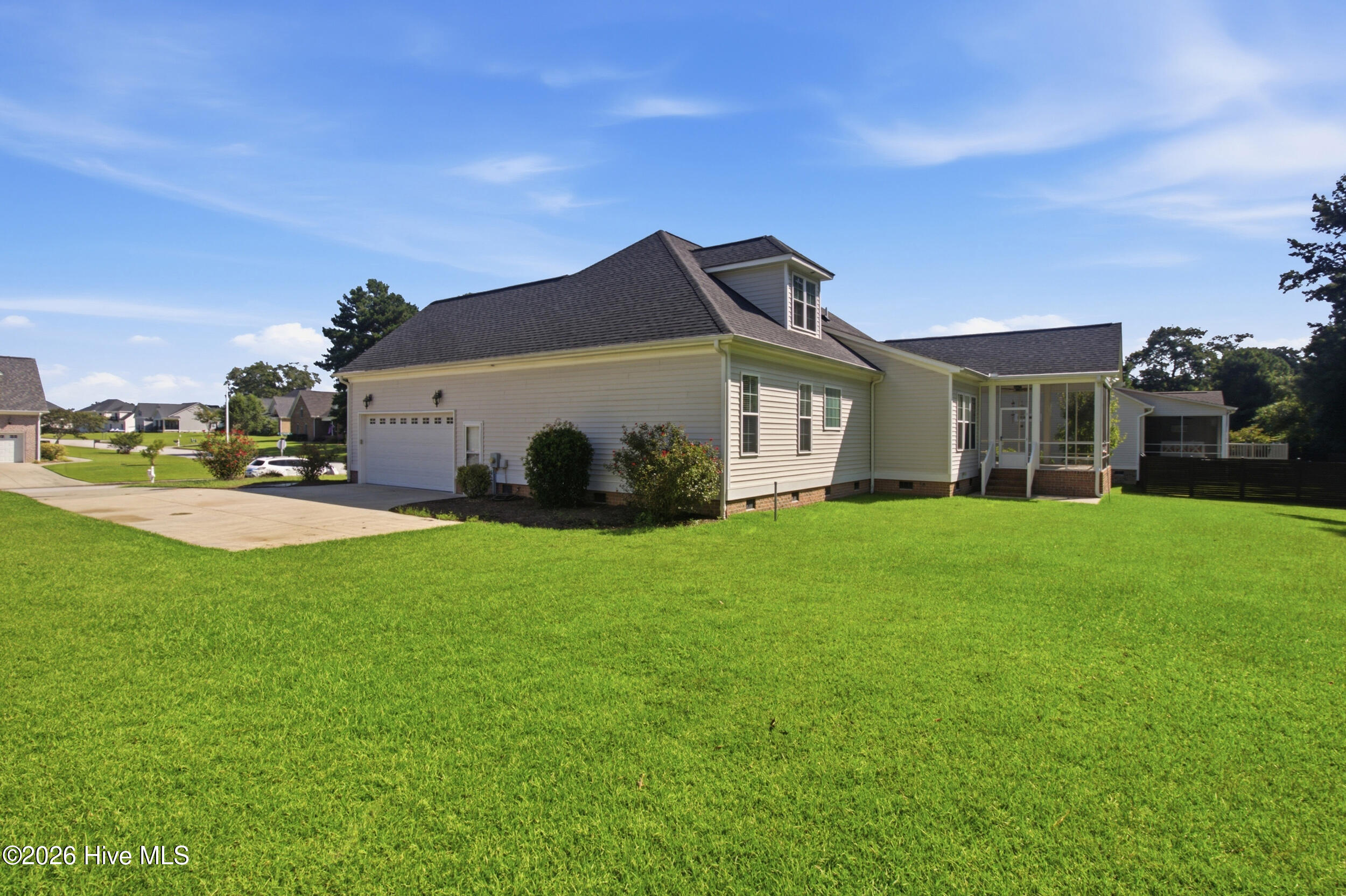 131 Staffordshire Drive Property Photo 51