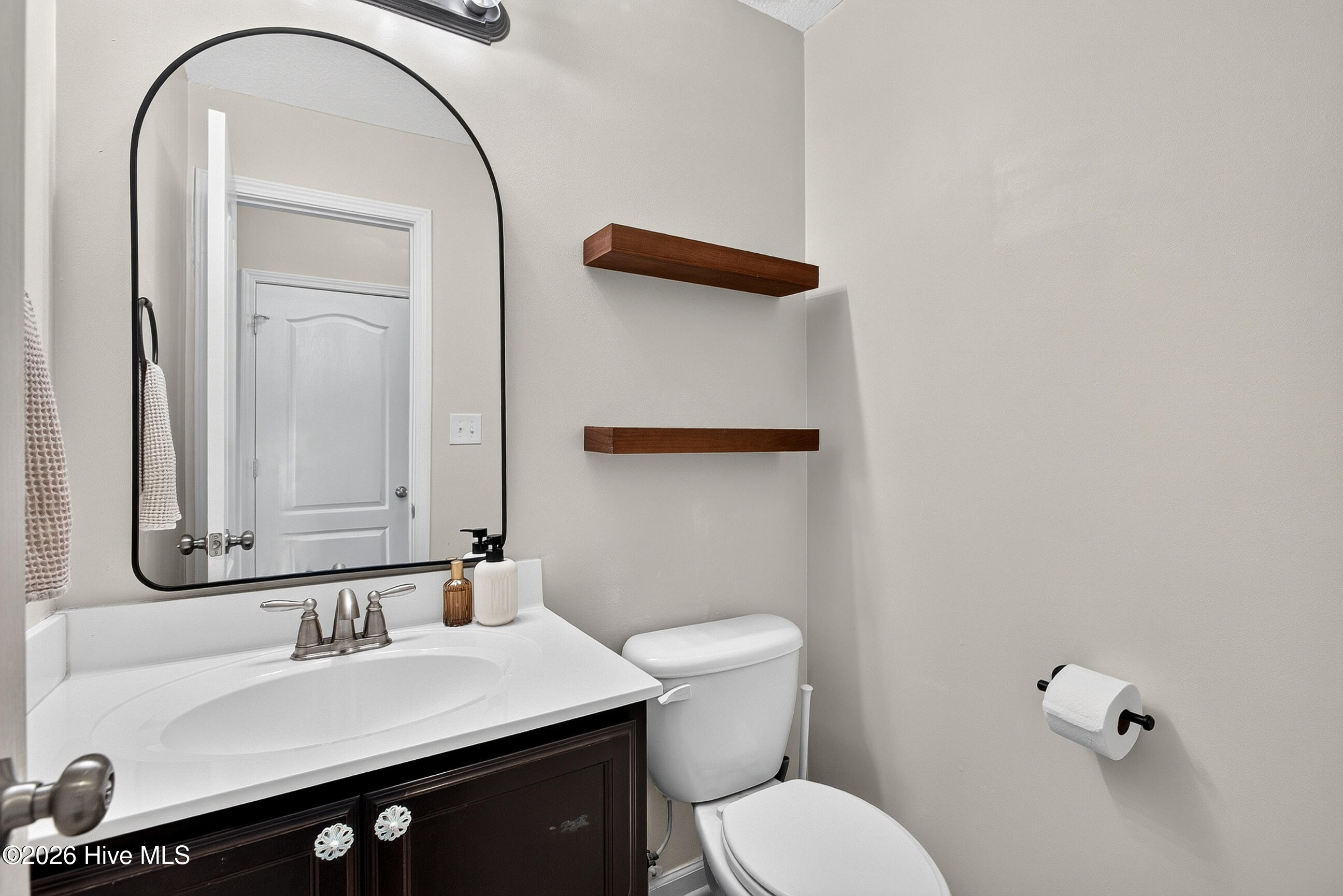 138 Cavalier Drive Property Photo 10