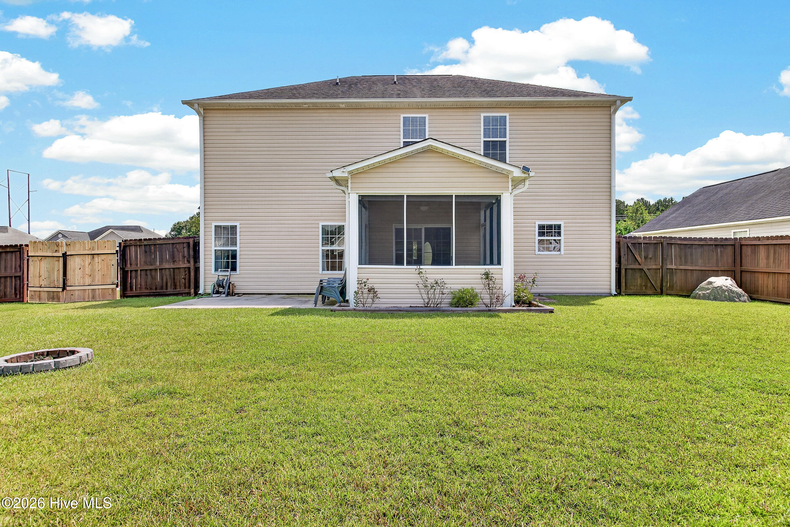 138 Cavalier Drive Property Photo 37