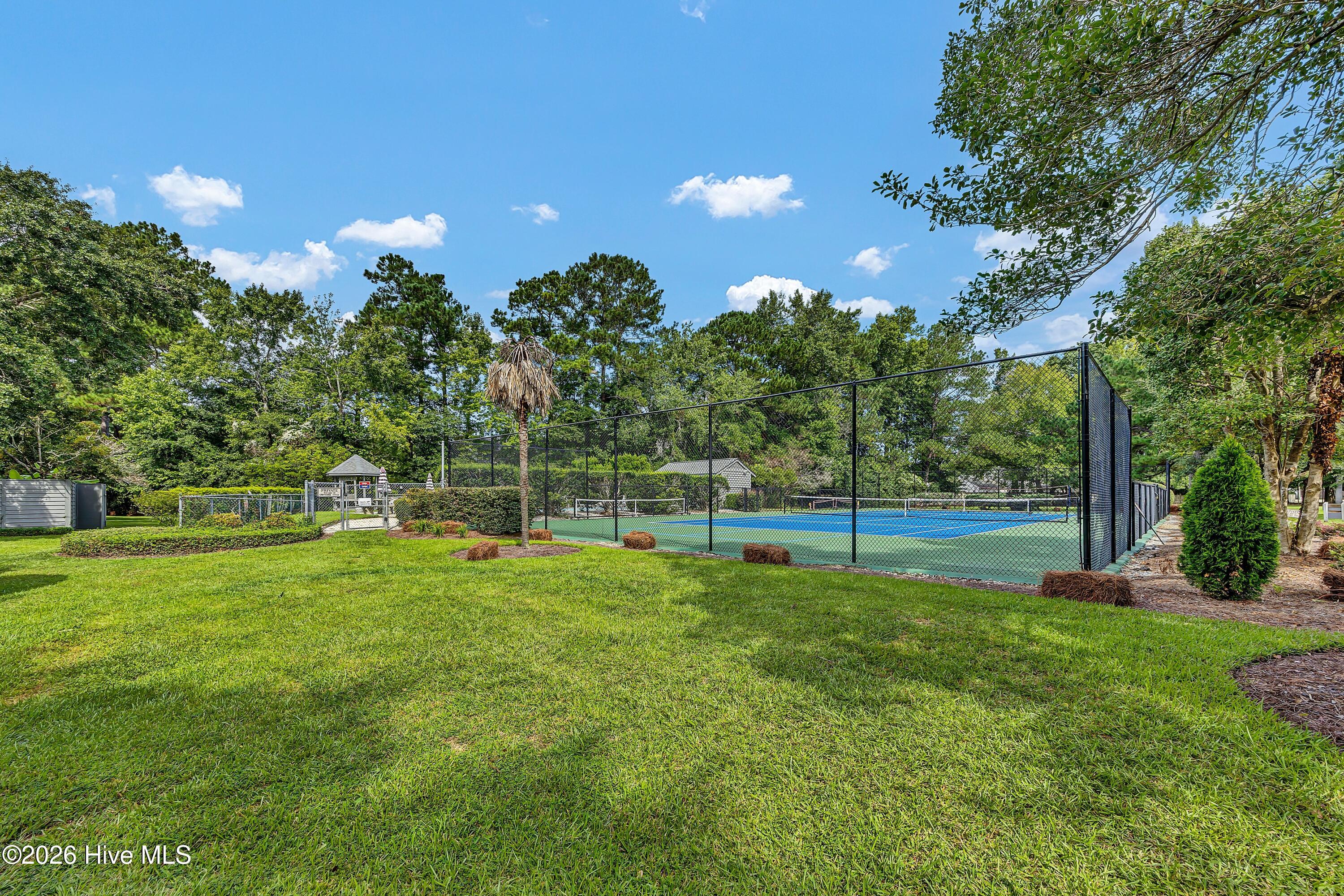 5005 Villa Place W Property Photo 19