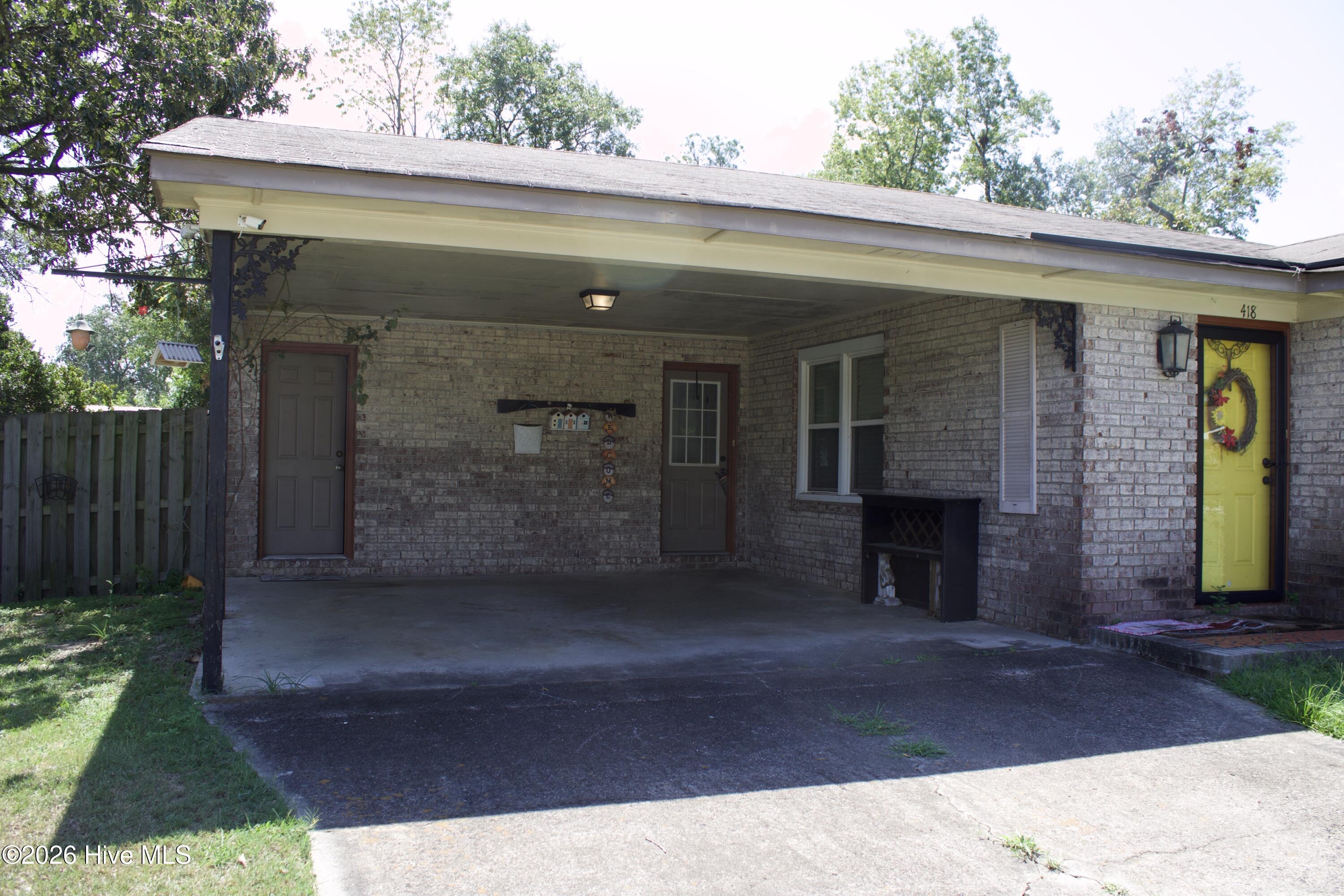 418 Goldfinch Drive Property Photo 2