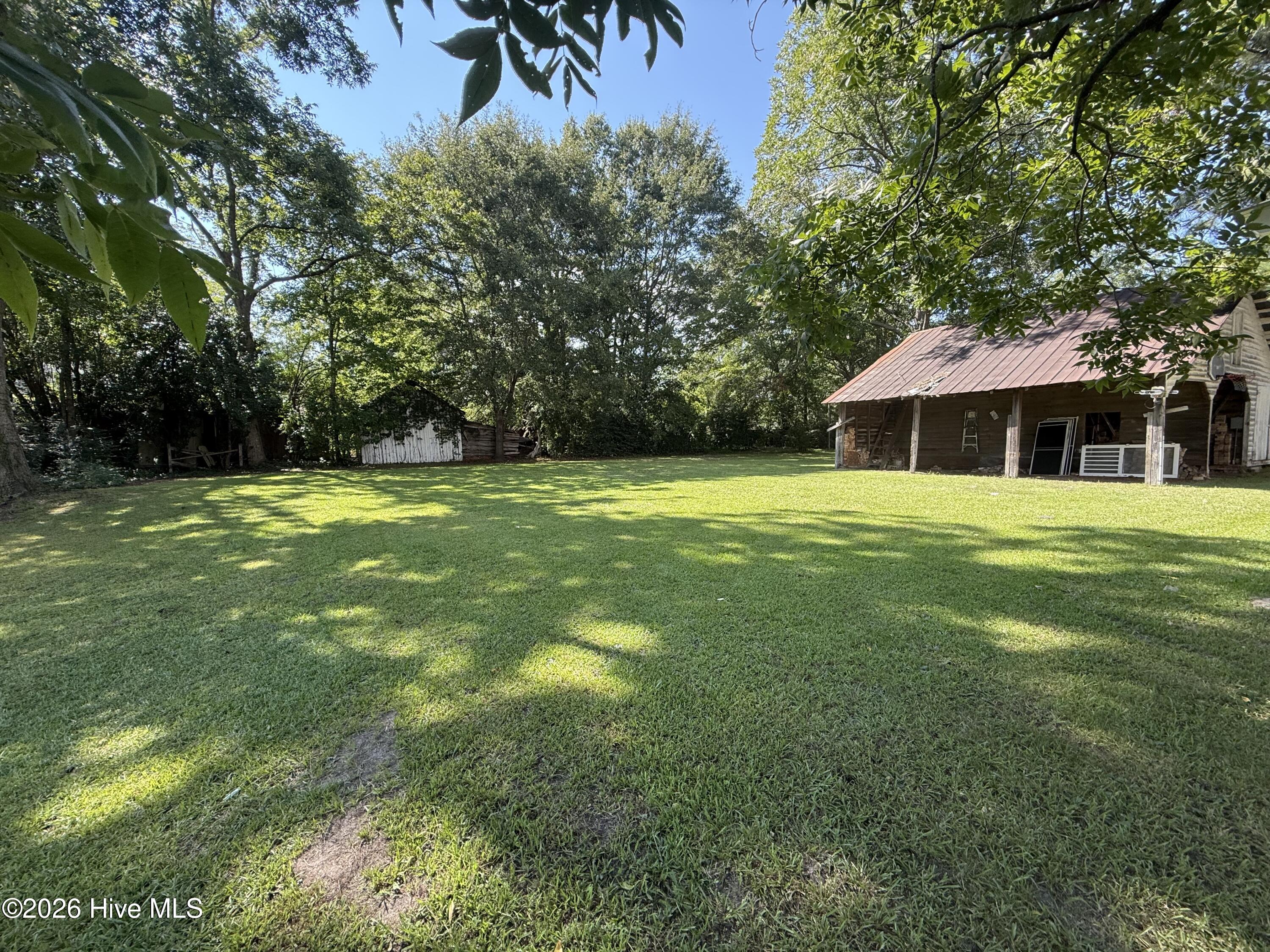 106 S Broad Street Property Photo 10
