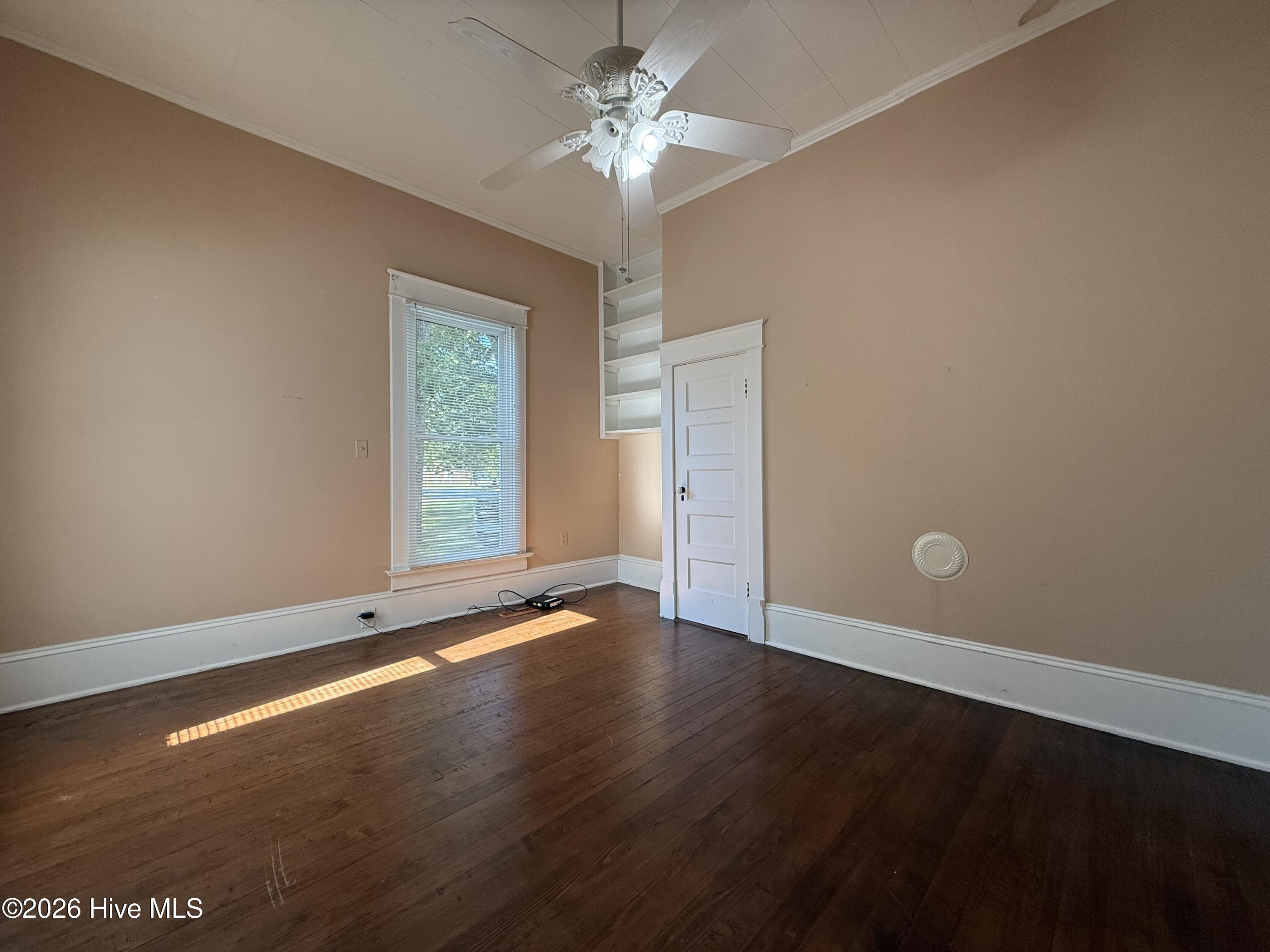 106 S Broad Street Property Photo 43