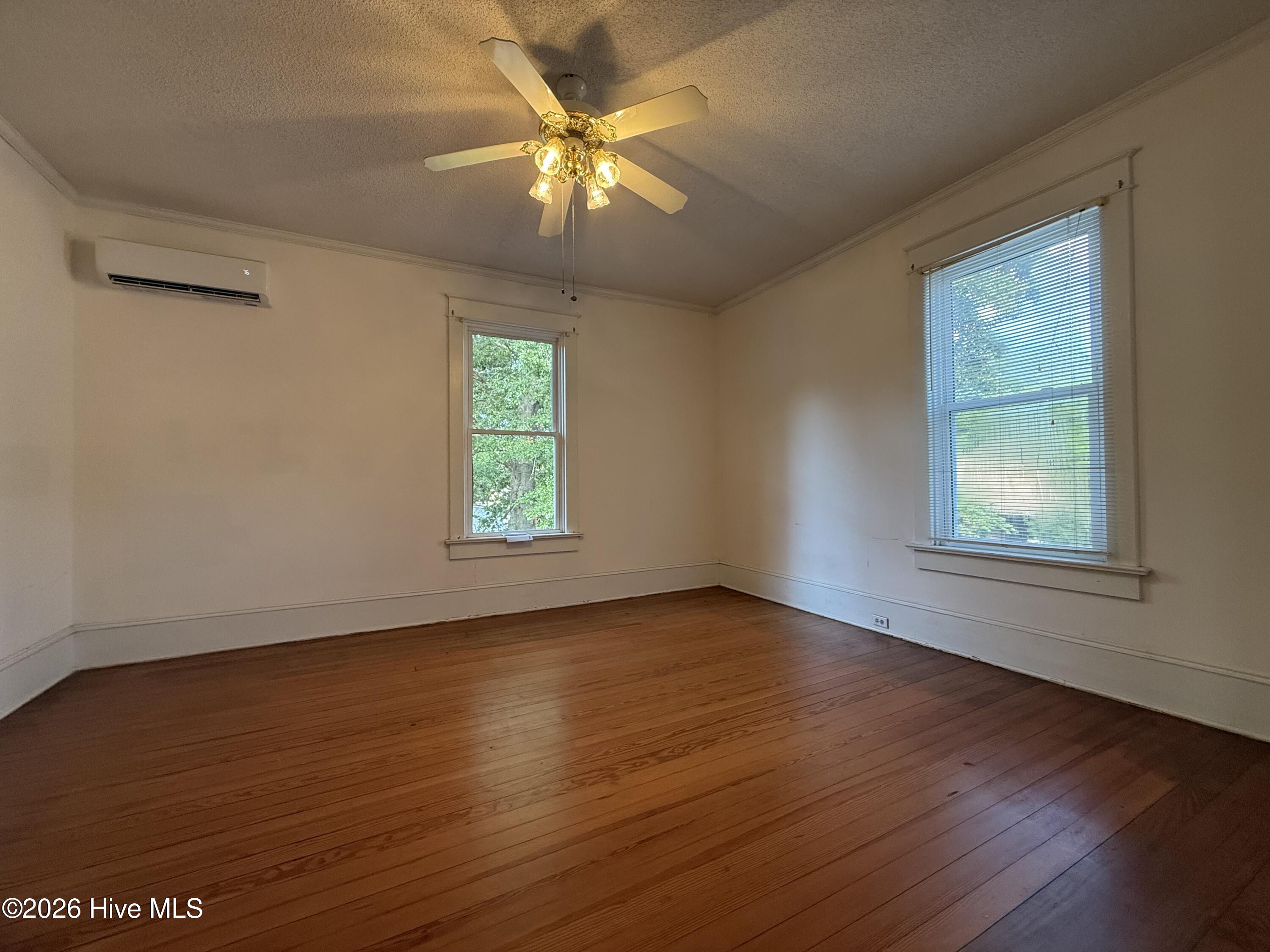 106 S Broad Street Property Photo 81