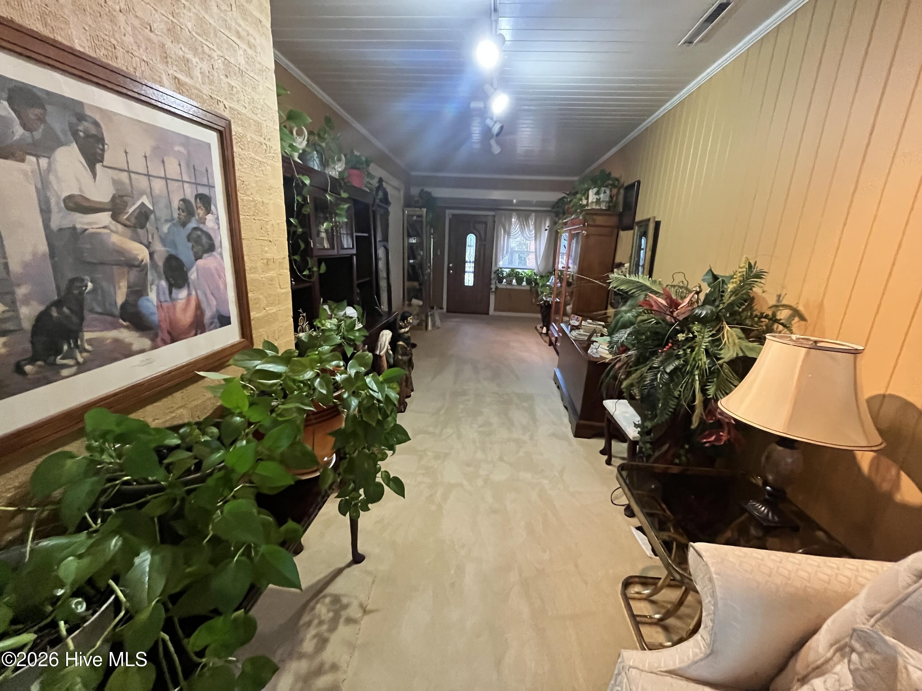 210 E Church Street Property Photo 9
