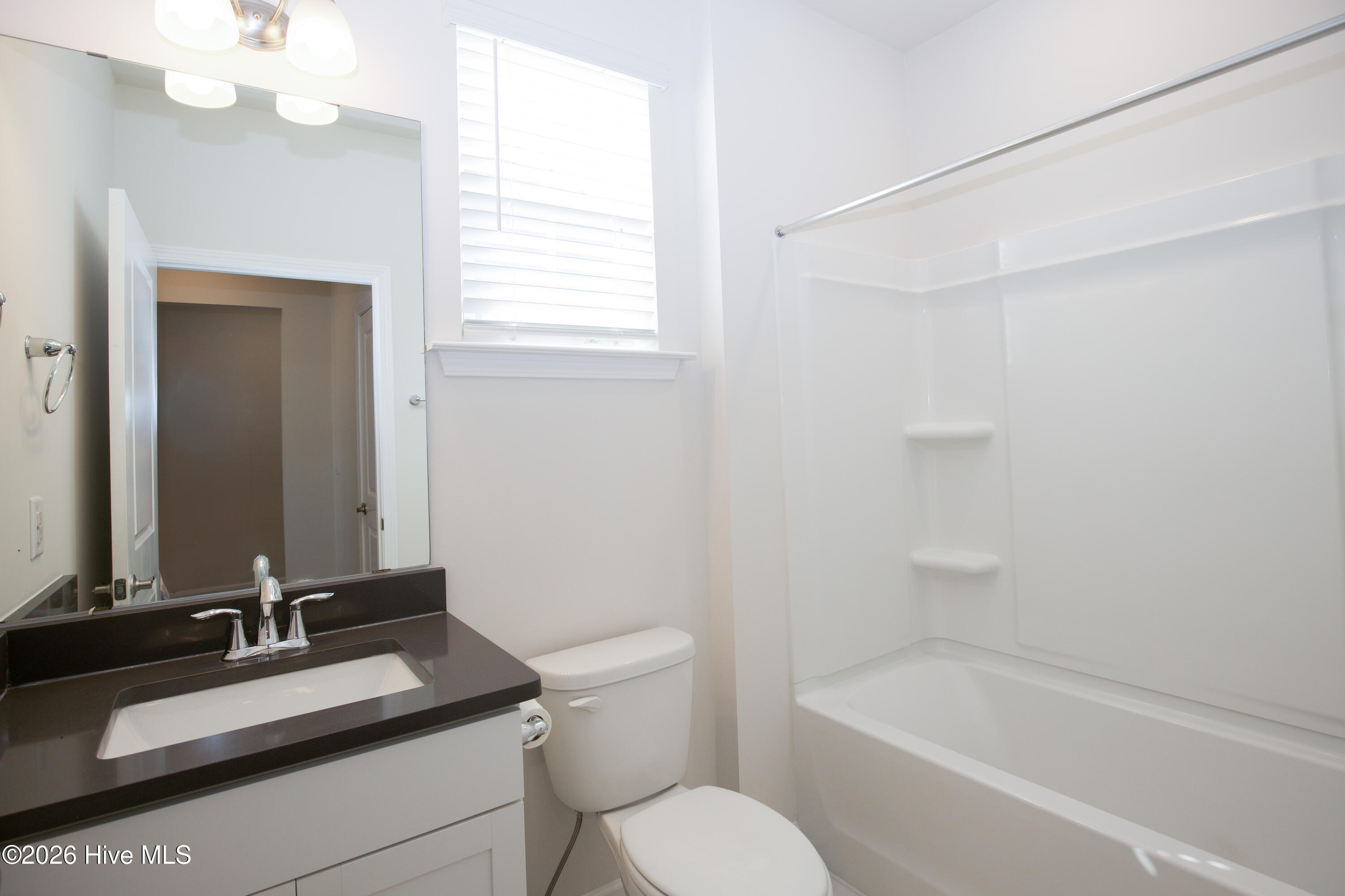 512 Ragapple Lane Property Photo 11