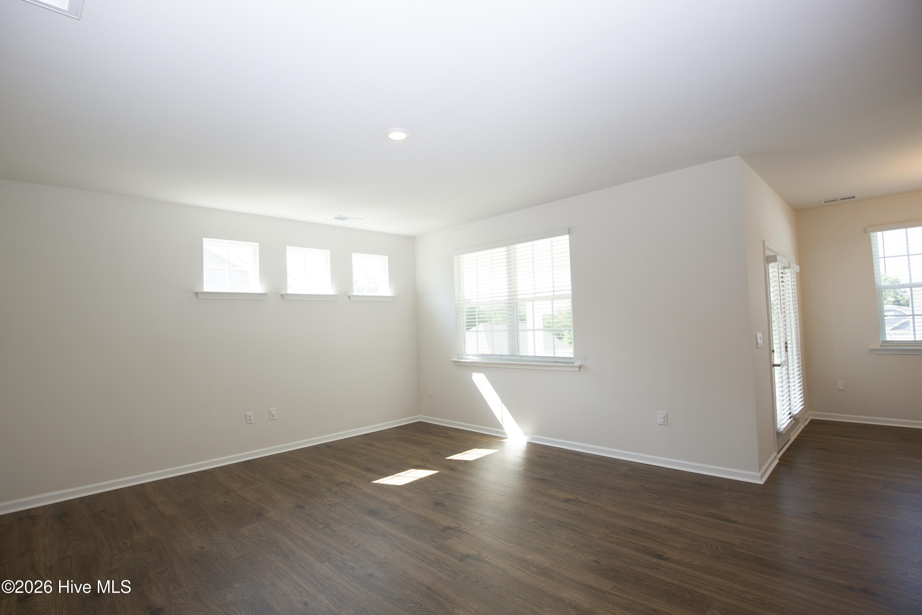 512 Ragapple Lane Property Photo 21