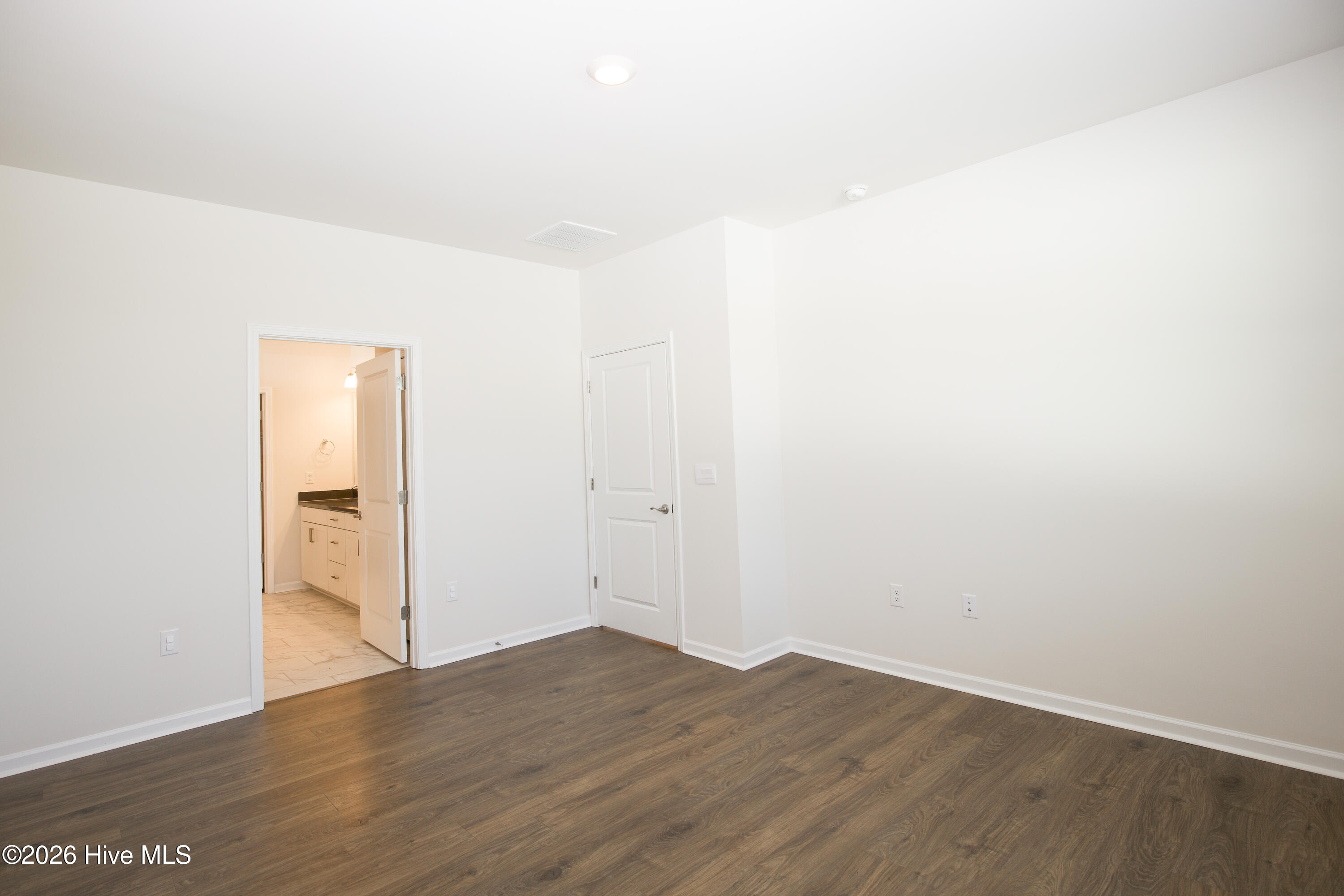 512 Ragapple Lane Property Photo 41