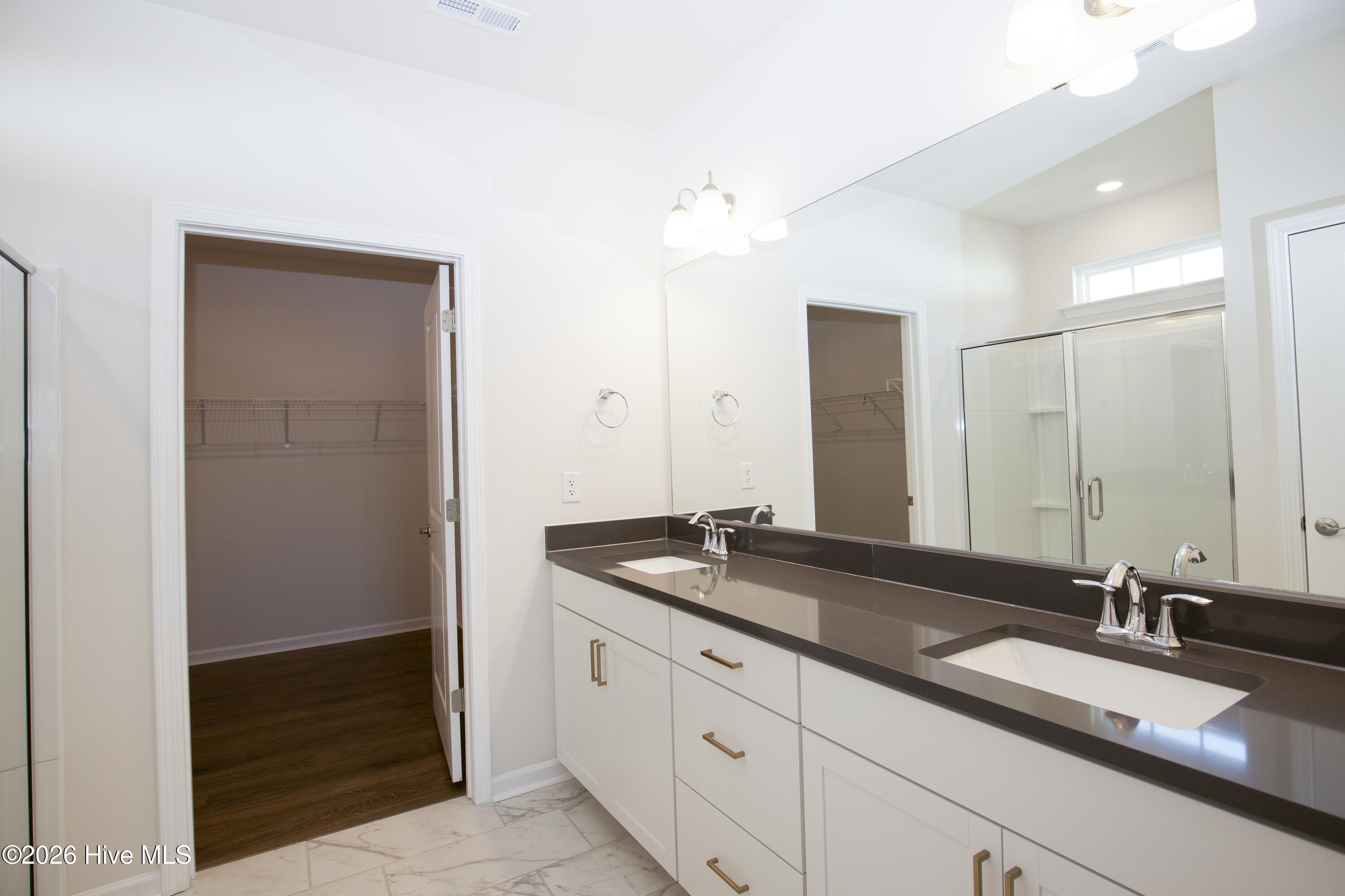 512 Ragapple Lane Property Photo 43