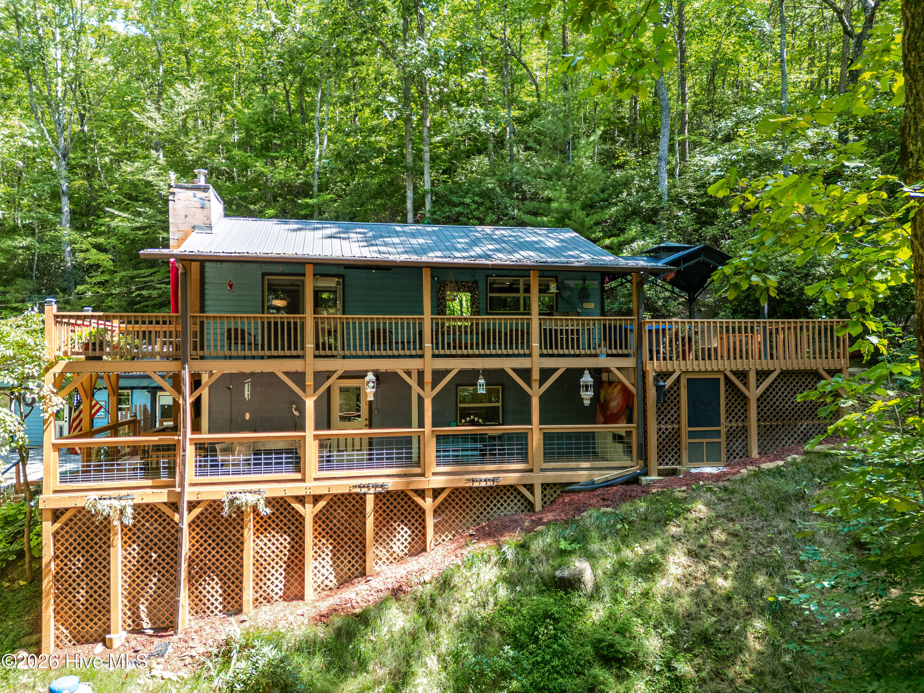 122 Hidden Valley Road