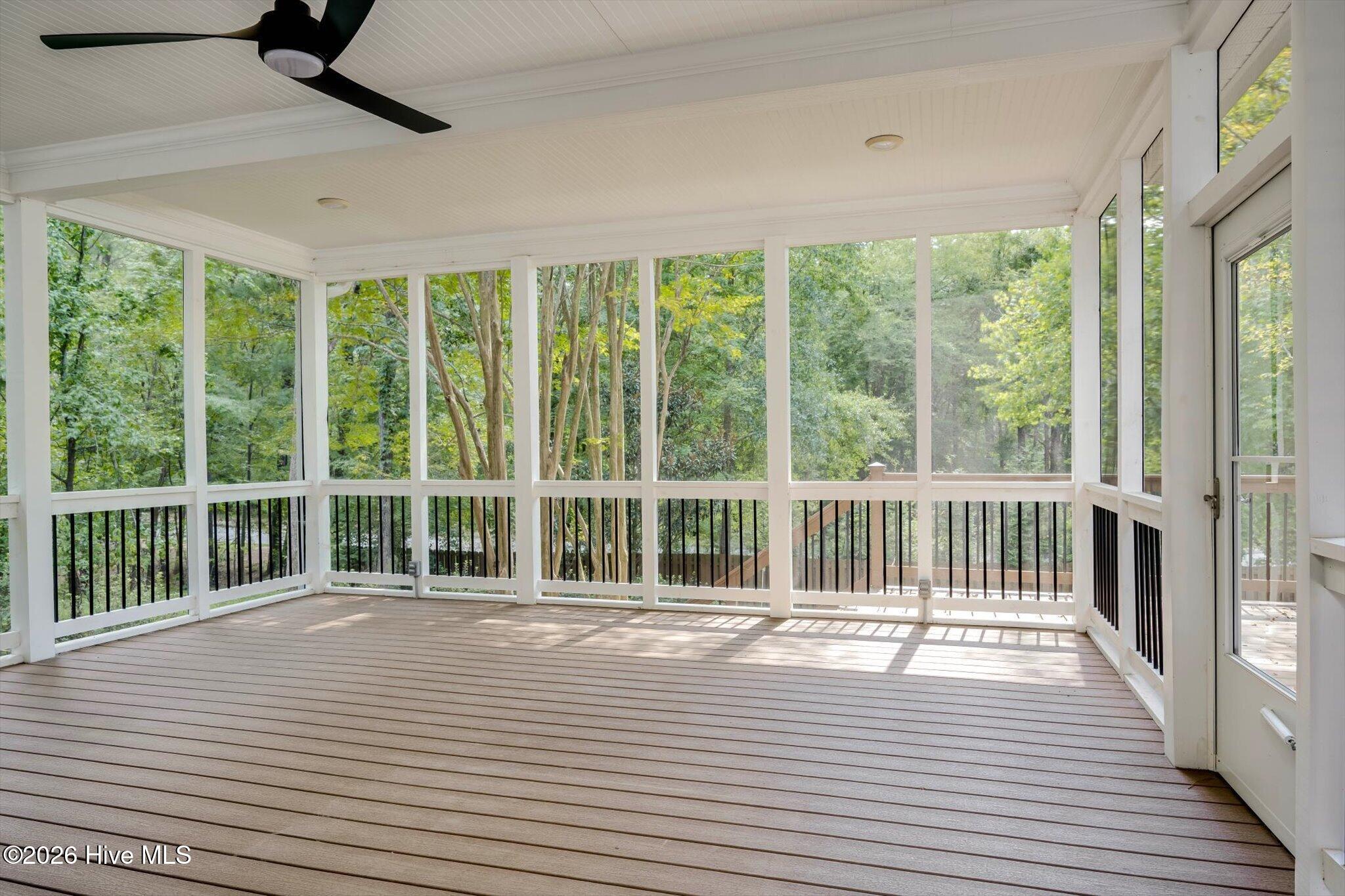 23 Brookview Court Property Photo 6