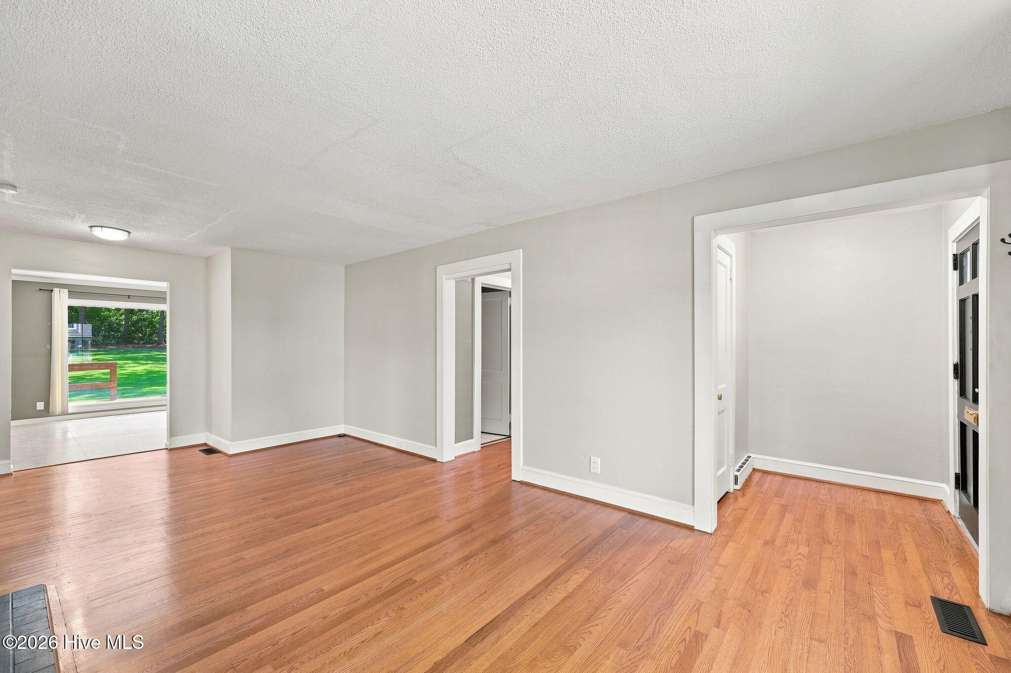 110 Campbell Street Property Photo 9