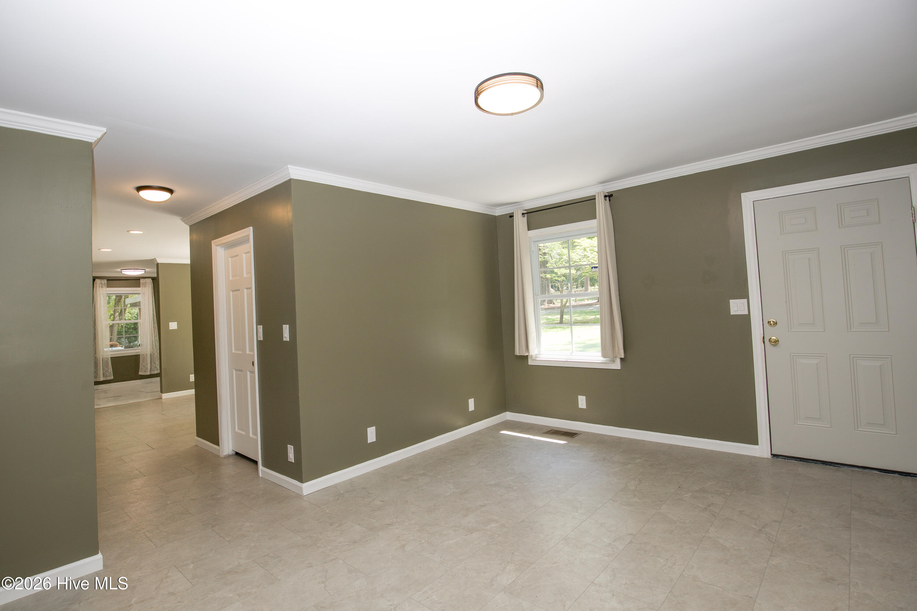 110 Campbell Street Property Photo 24