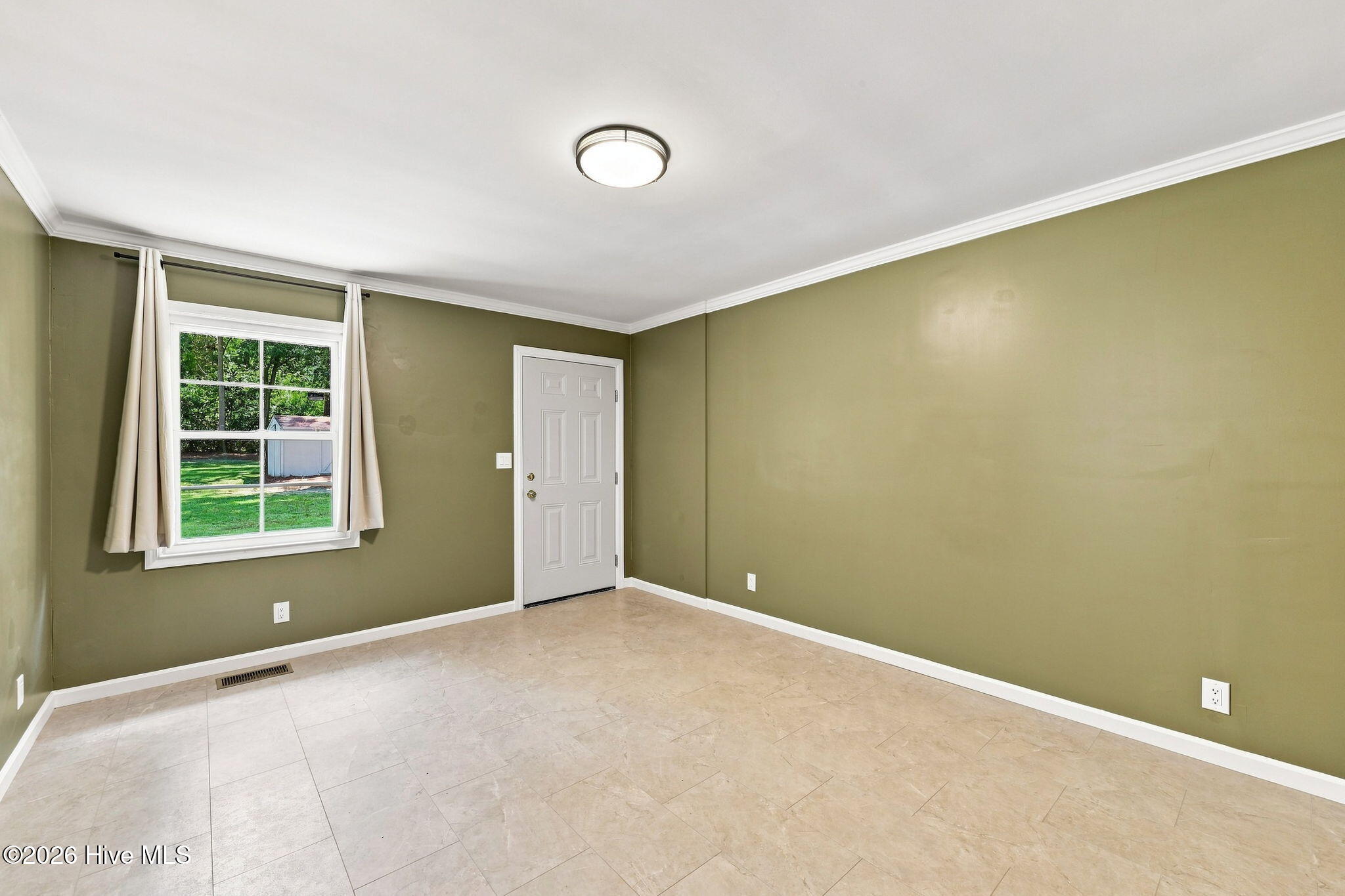 110 Campbell Street Property Photo 25