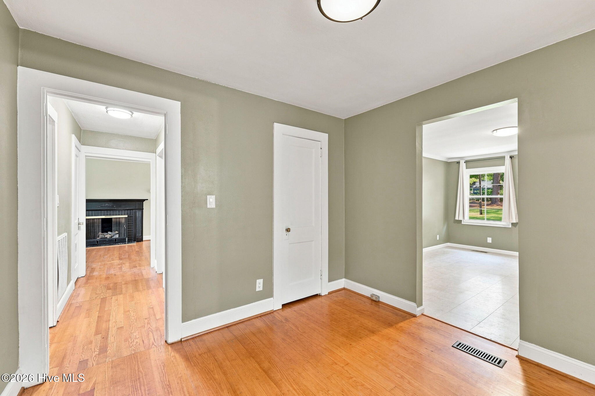 110 Campbell Street Property Photo 28
