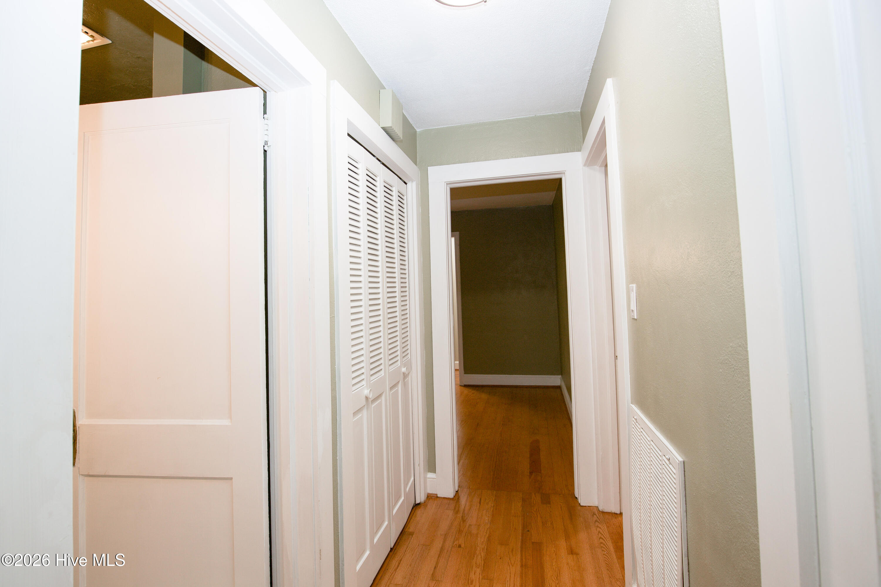 110 Campbell Street Property Photo 30